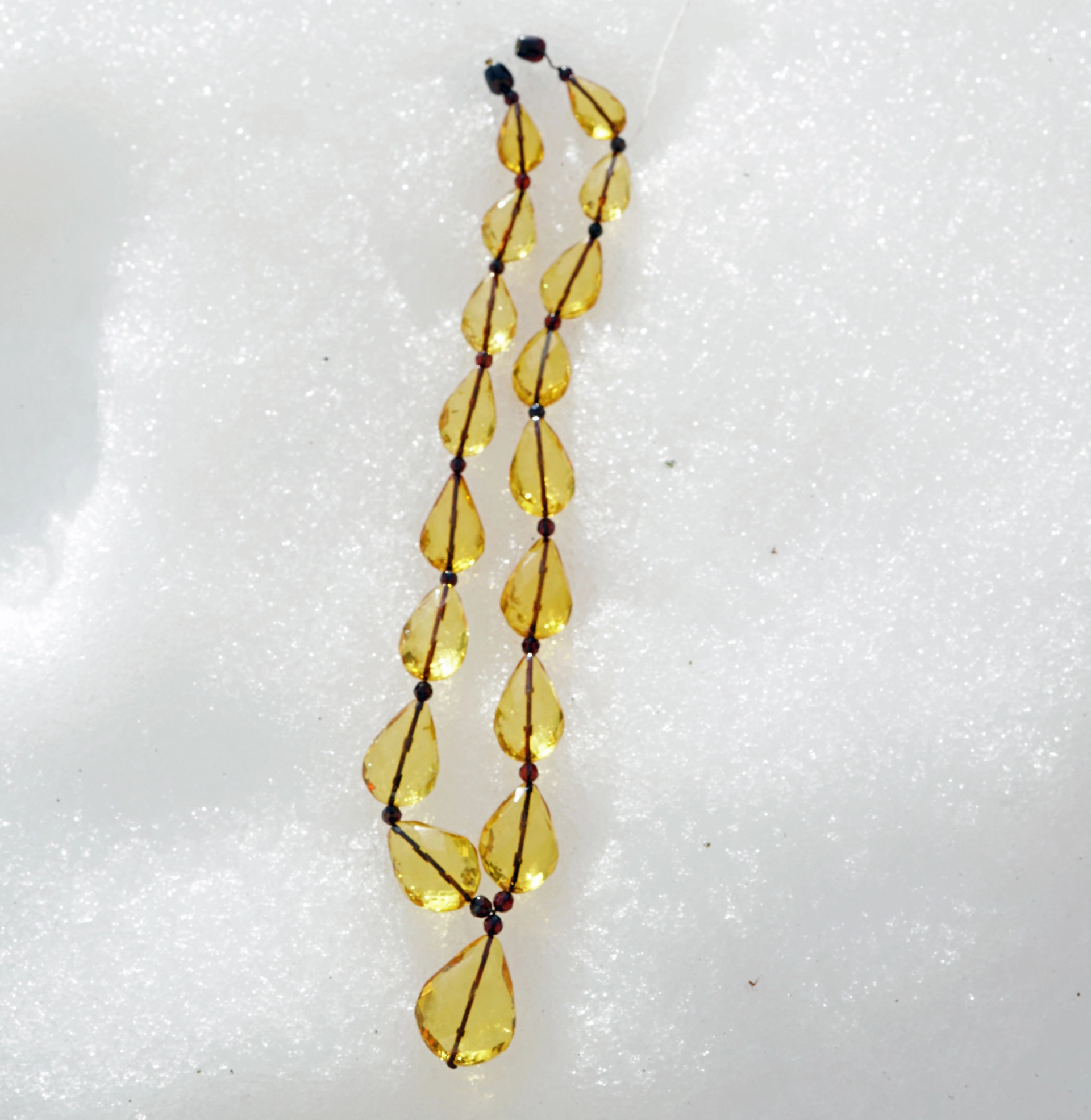 Amber Necklace with big Drops...Y-Style.....very pretty