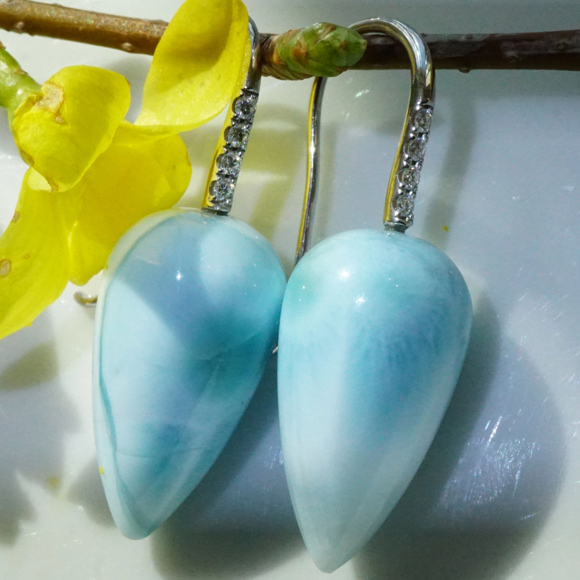 Larimar Brilliant Earring 18 kt White Gold Caribic Feeling