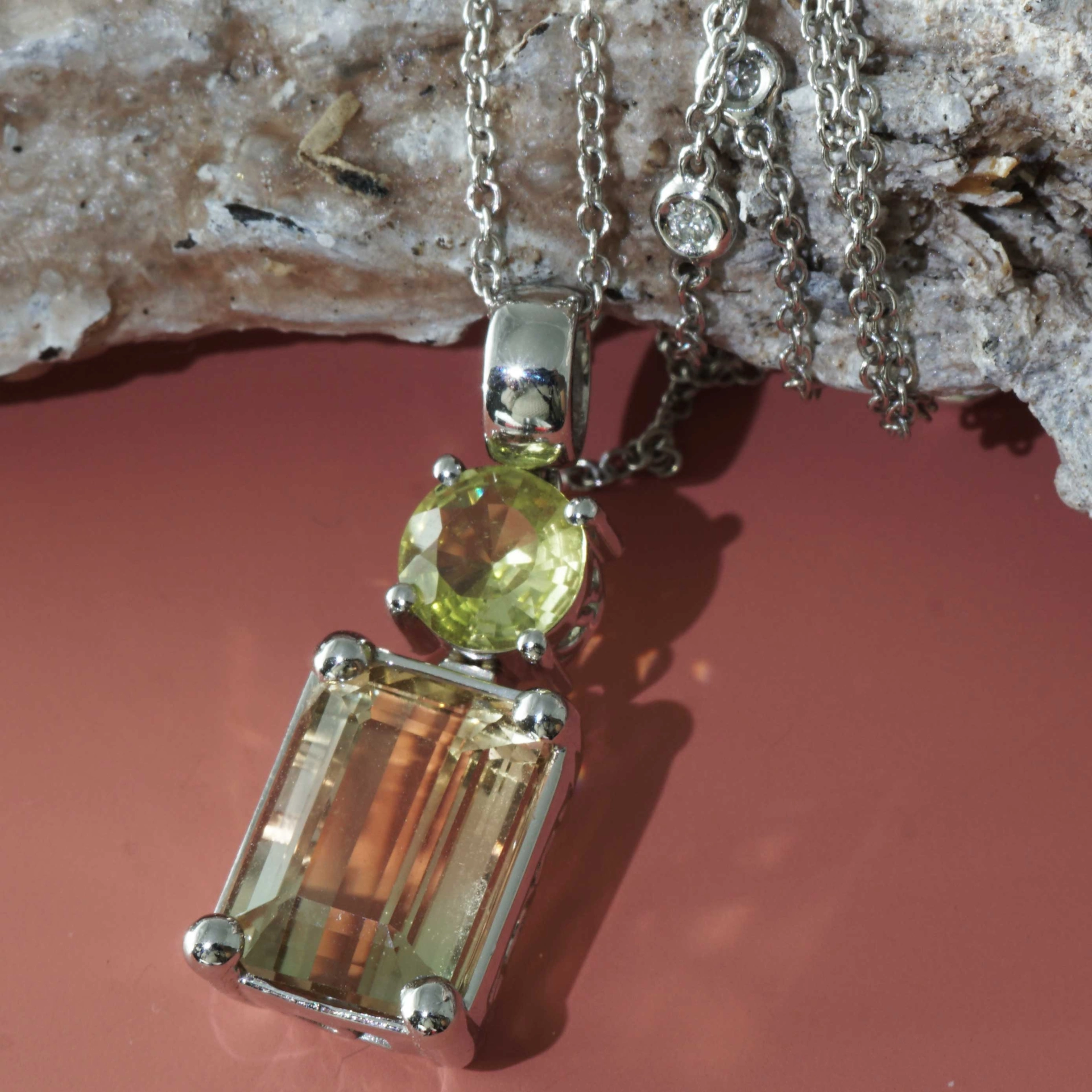 Tourmaline Chrysoberyl Brilliant Pendant in 750 White Gold yellow orange Bicolor 8 ct Africa/Congo