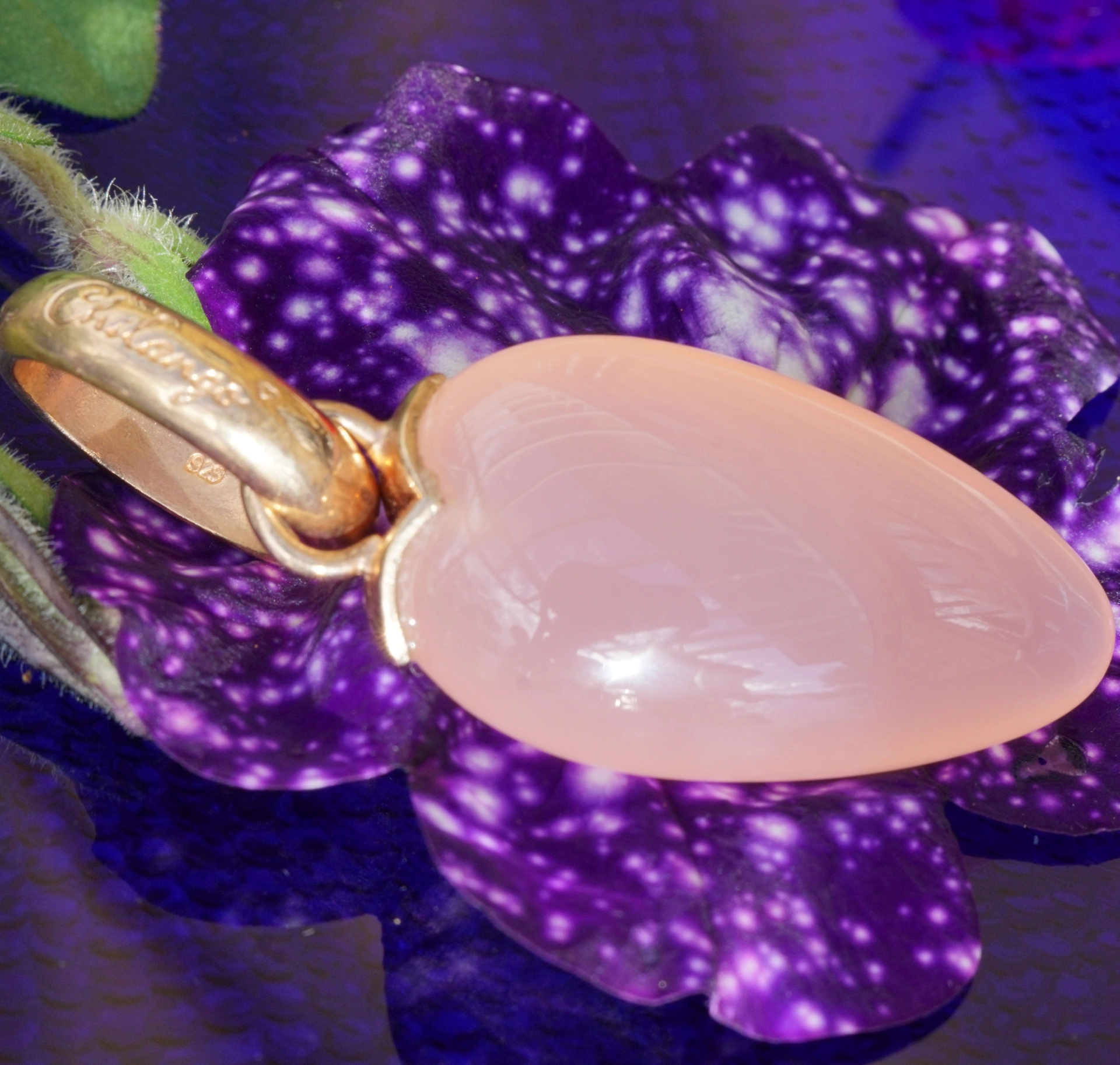 Chilango Muglike Heart made of Rose Quartz