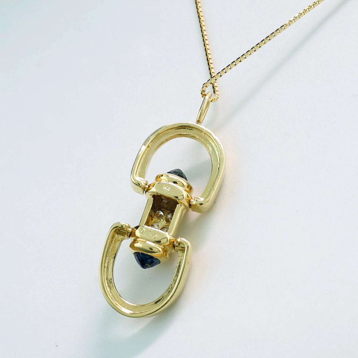 Saphir Brillant Anhänger mit Kette in 750er Gelbgold