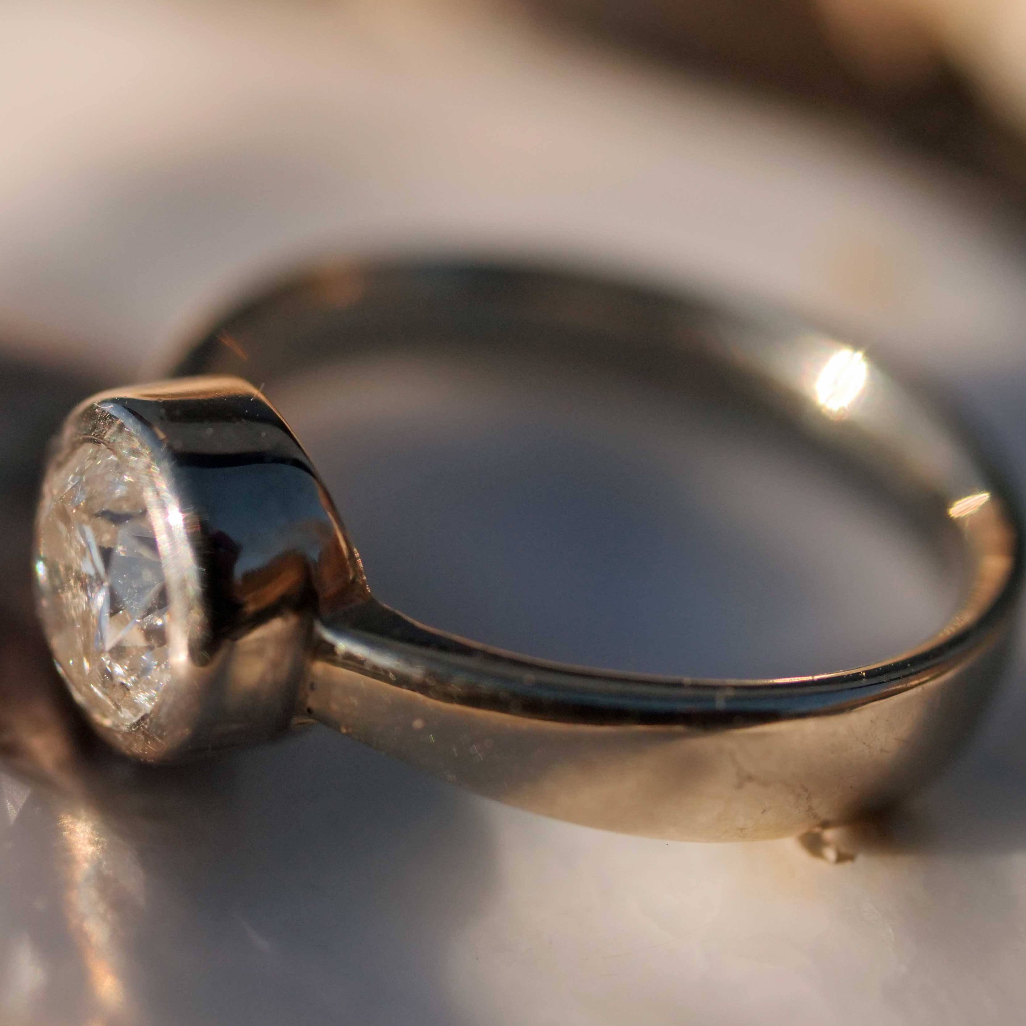 Brilliant Ring 14 kt Whitegold 0.80 ct TW-W P2 Cut in Transition to modern Brilliant Cut