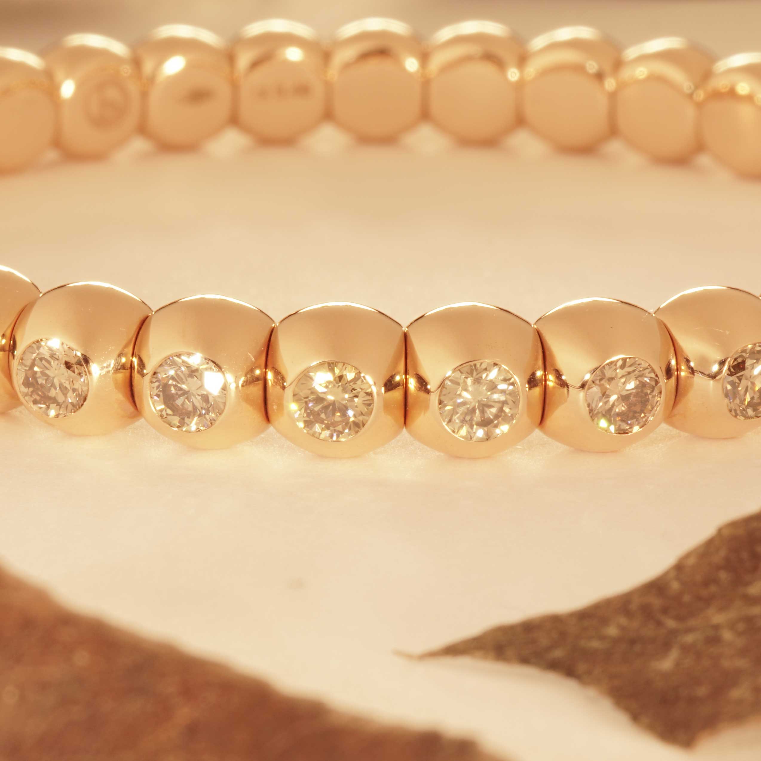 Flexi Brilliant Bracelet from Silhouette Jewelry Balloon 6.48 ct Brown SI 750 Rosegold