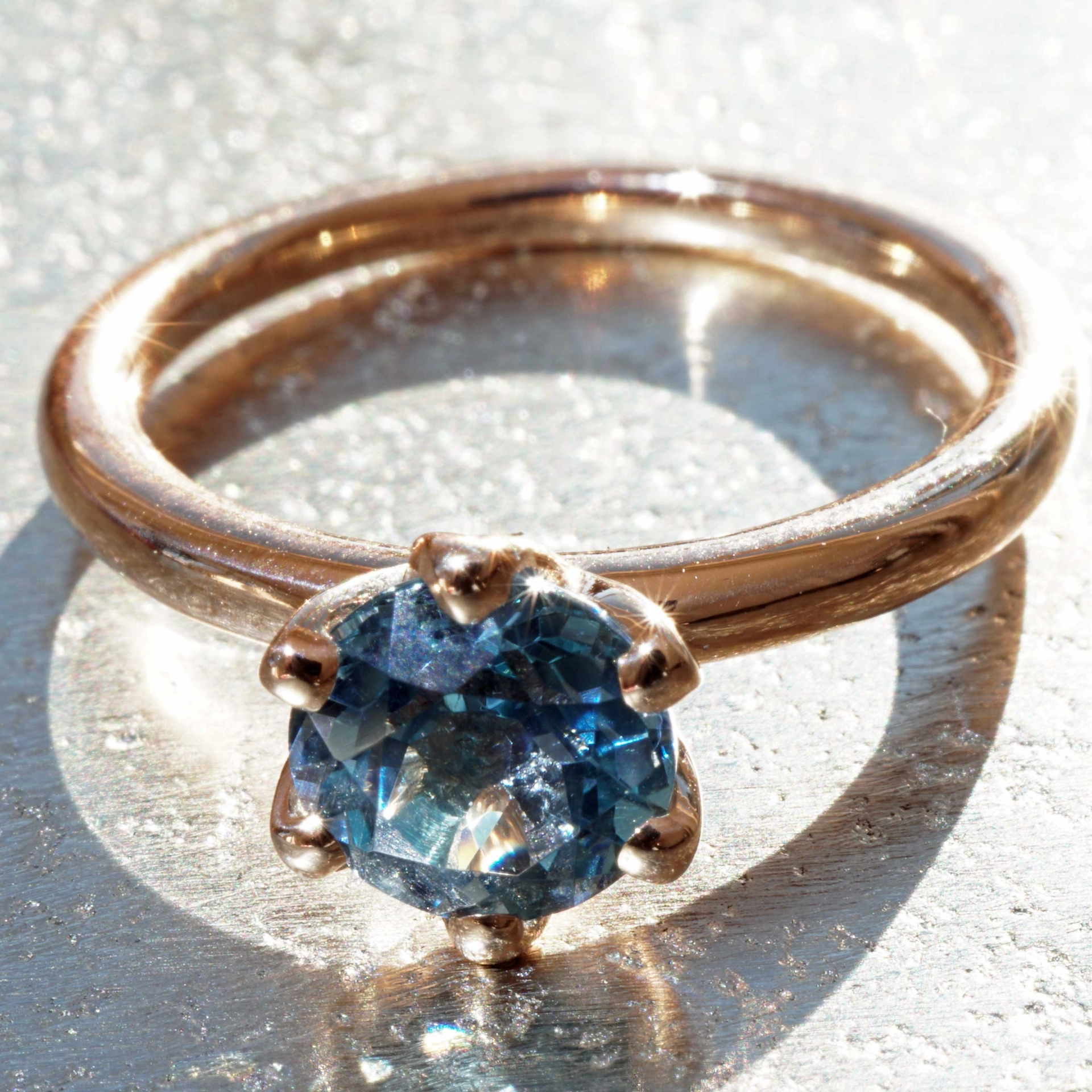 Bestseller Combination Ring made in Valenza...18 kt Rose Gold with Blue Topaz