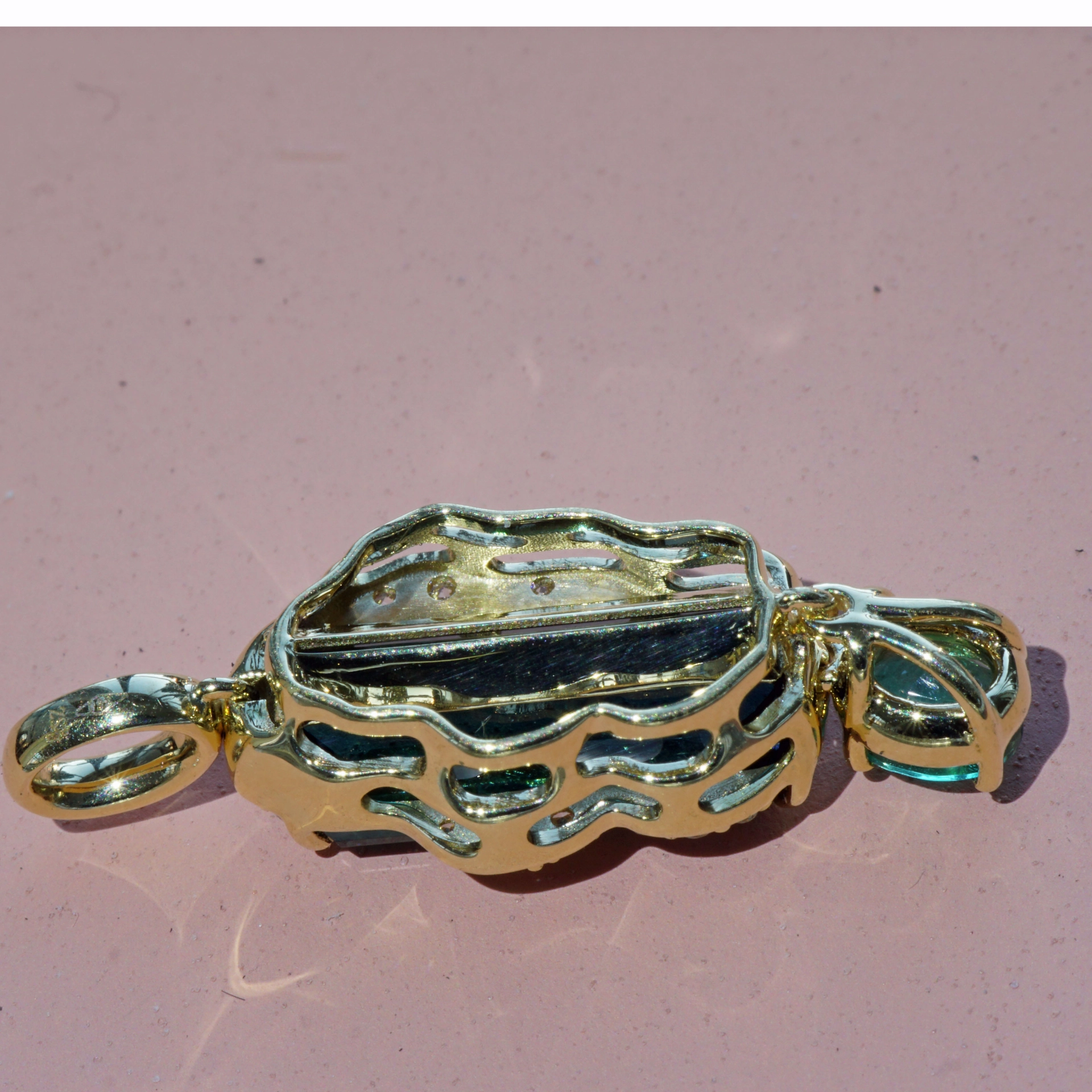 Tourmaline Emerald Pendant from Afghanistan 5.30 ct bicolor petrol blue green