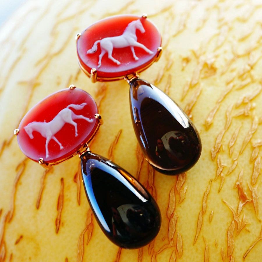 Earrings with Horse Carnelians 18 kt Yellow Gold...with Smokey Quartz Beads
