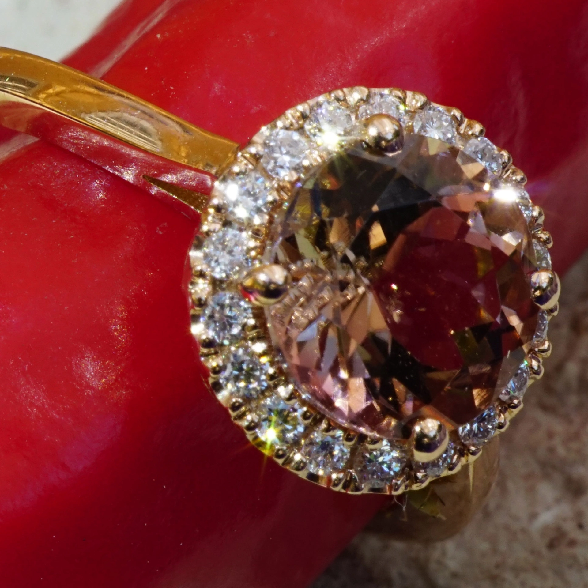 Turmalin Ring 18 kt Rosegold made in Valenza Springcolors