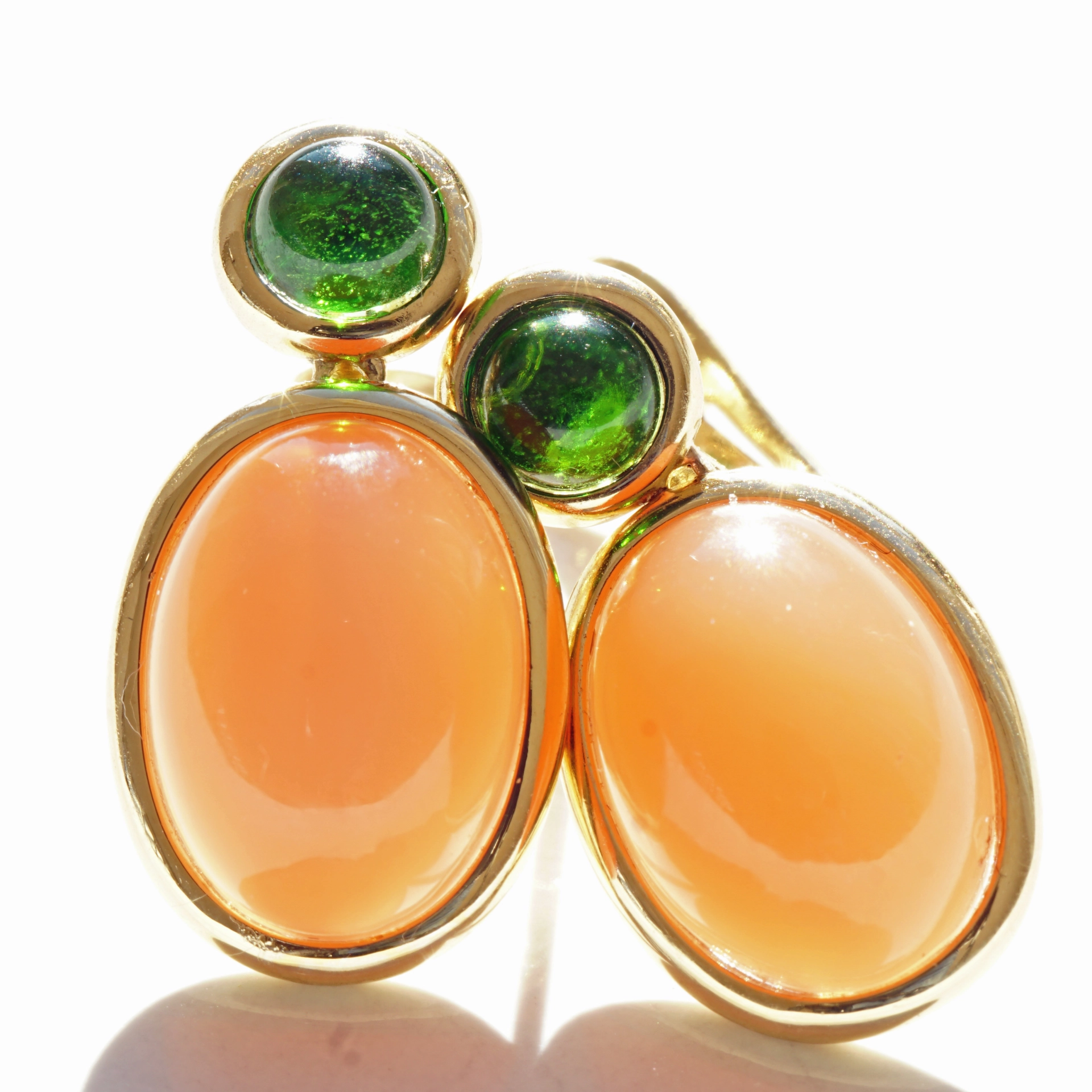 Moonstone Tourmaline Earrings 18 kt Yellowgold ....exquisite Gemstone