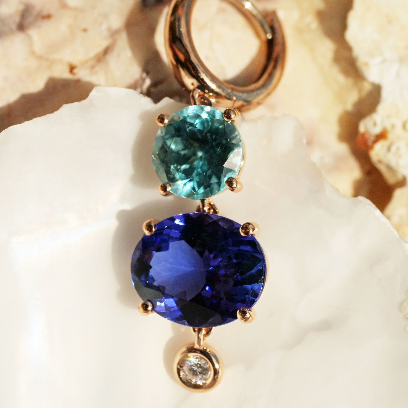 Tanzanite Zircon Brilliant Drop Earrings 750 Rose Gold... Bang colours 6.71 ct 4.84 ct 0.09 ct