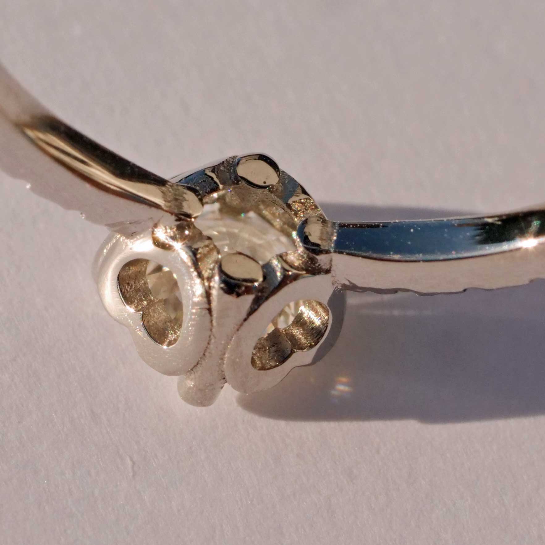 Brilliant Ring 0.59 ct G SI2 SEMI-CARAT by Silhouette Bentner HRD Certificate 950 Platinum