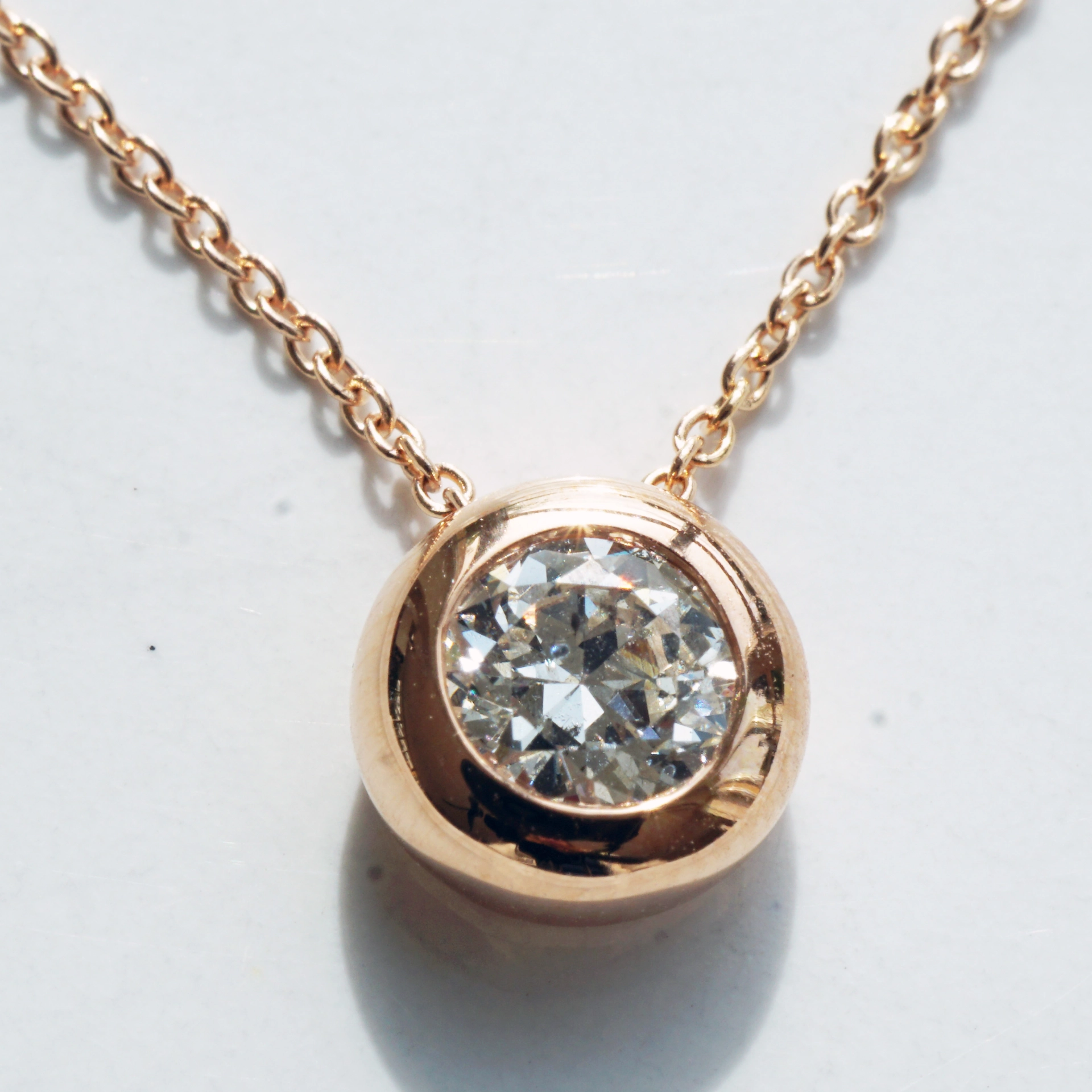 Brilliant solitaire pendant with chain 750 rose gold 0.39 ct W P1...that's exactly what I want...