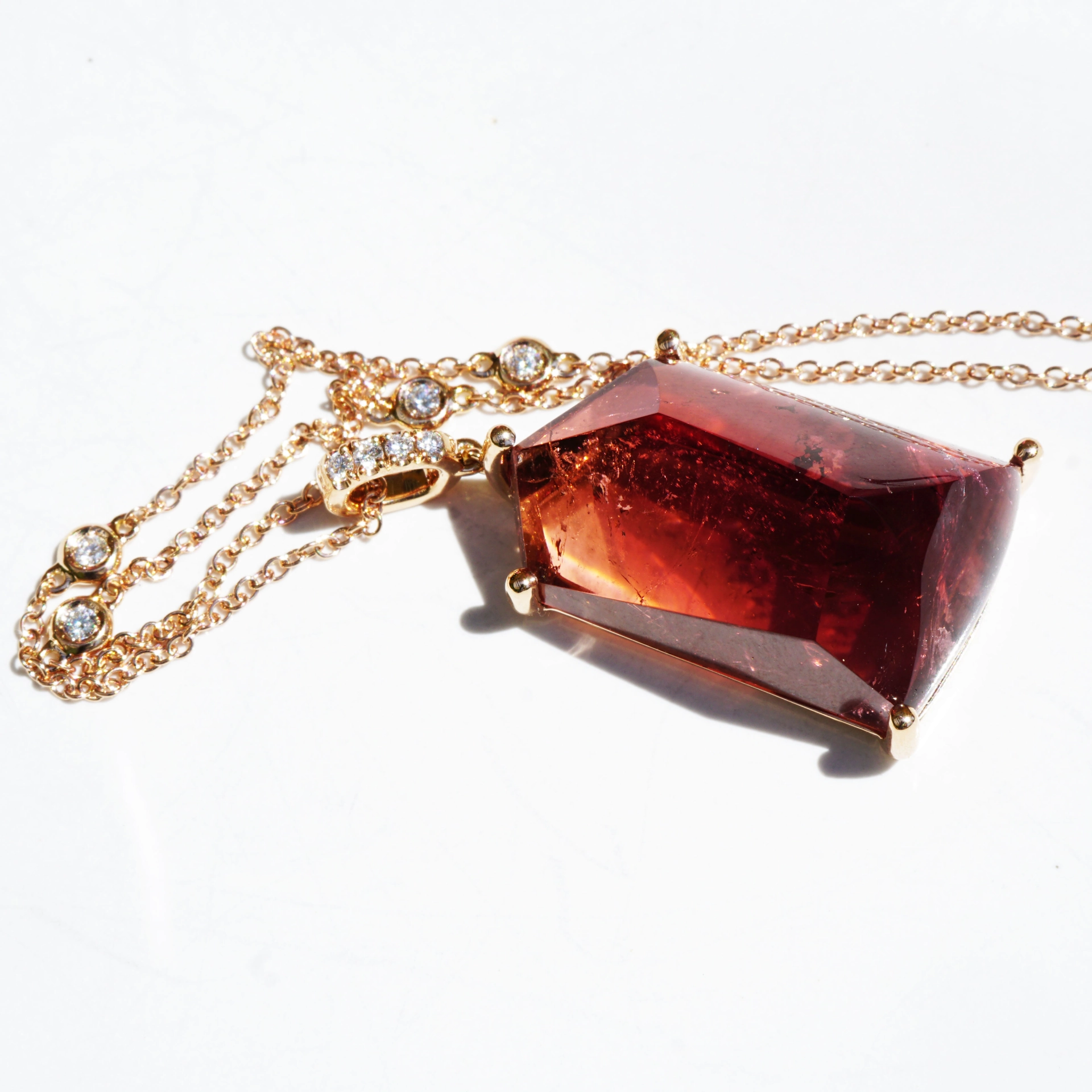 Turmalin Brillant Anhänger mit Brillant Kette in 750er Rosegold designed in Valenza mit Zert