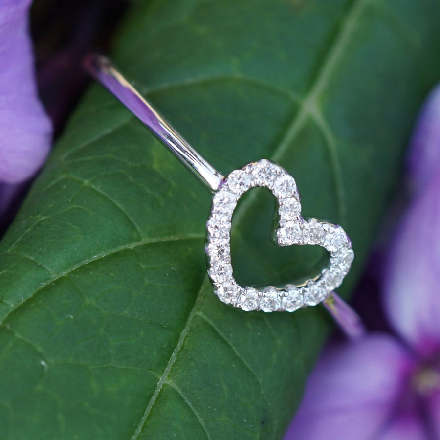 Brillant Herz Ring 0.10 ct 750er Weißgold ELFENZART HERZENSLIEBE