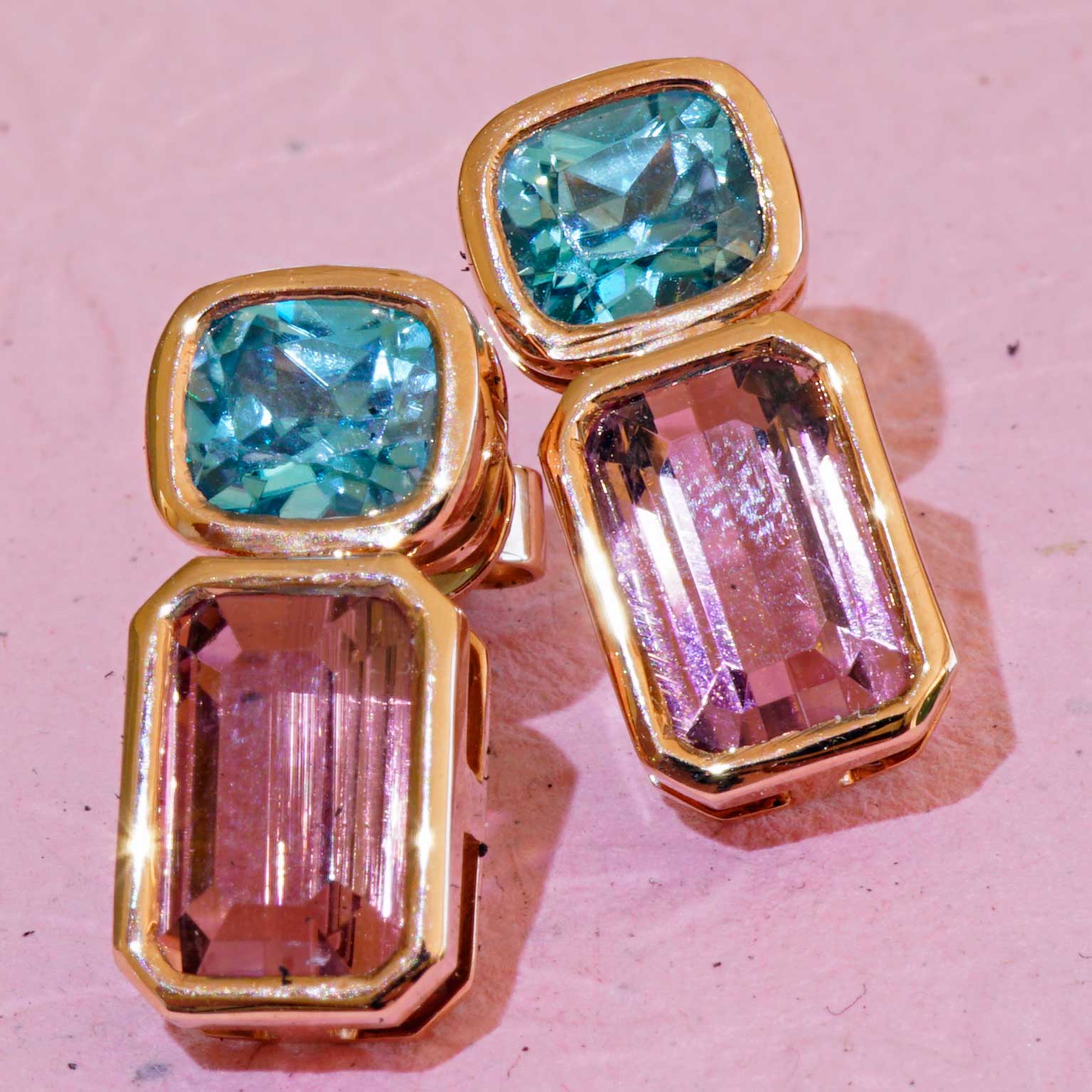Blue Zirkon Tourmaline Ear Studs 18 kt Rose Gold....such a exquisite Color Combination