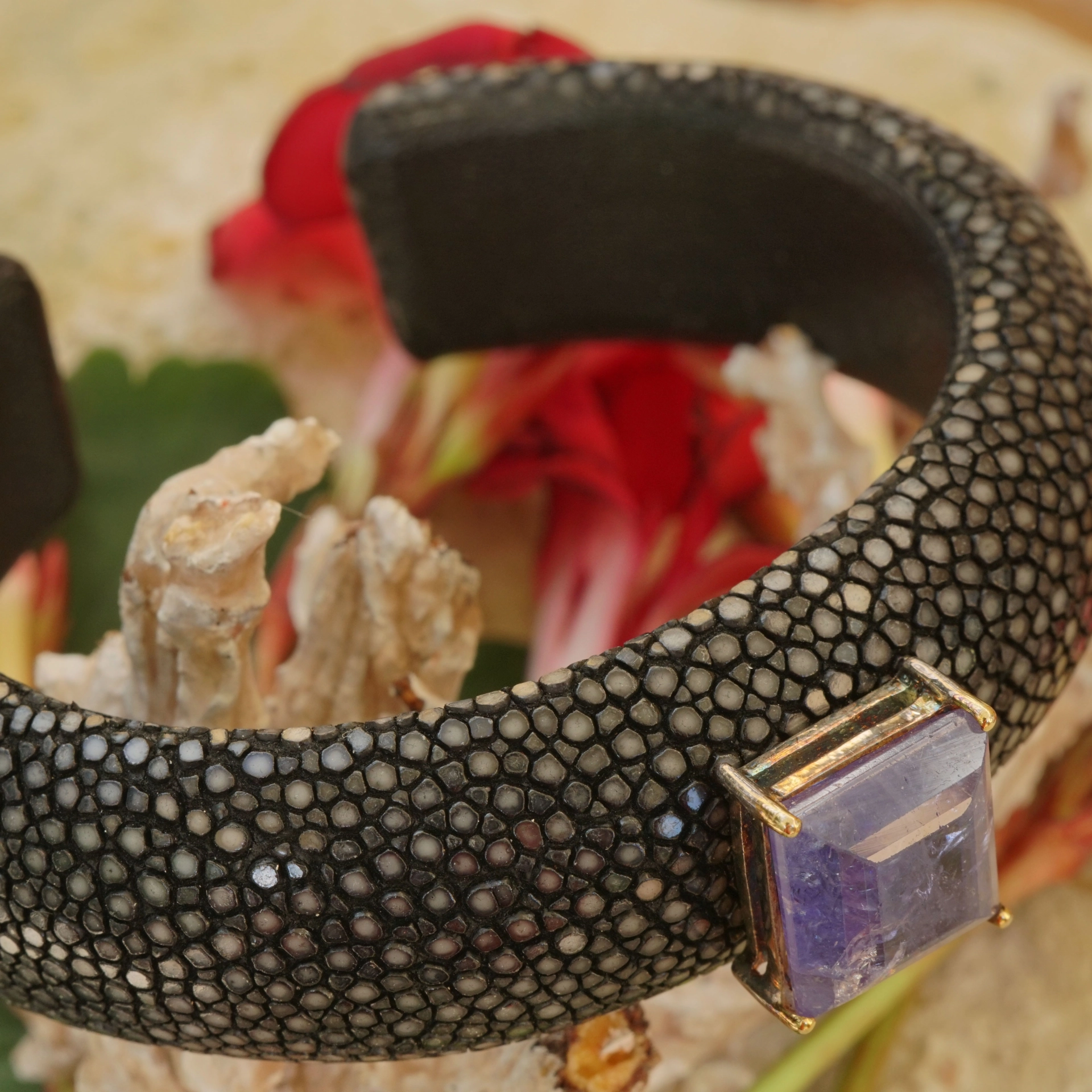 Tanzanite Bracelet 925 Silver/Gold Stingray Leather