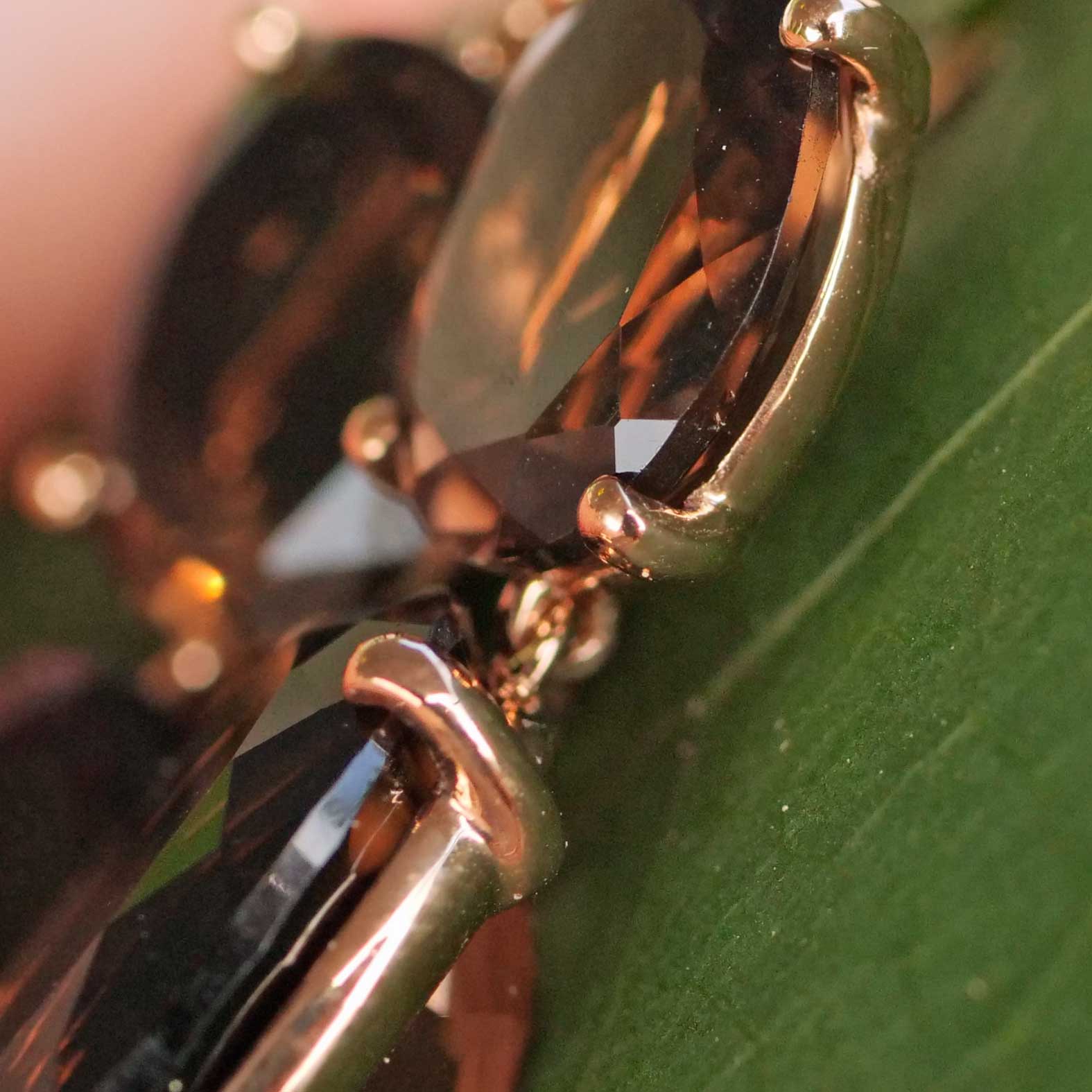 Brown Smokey Quartz and Diamonds such a ideal Kombination with 18 kt Rosegold 15 ct 0.10 ct