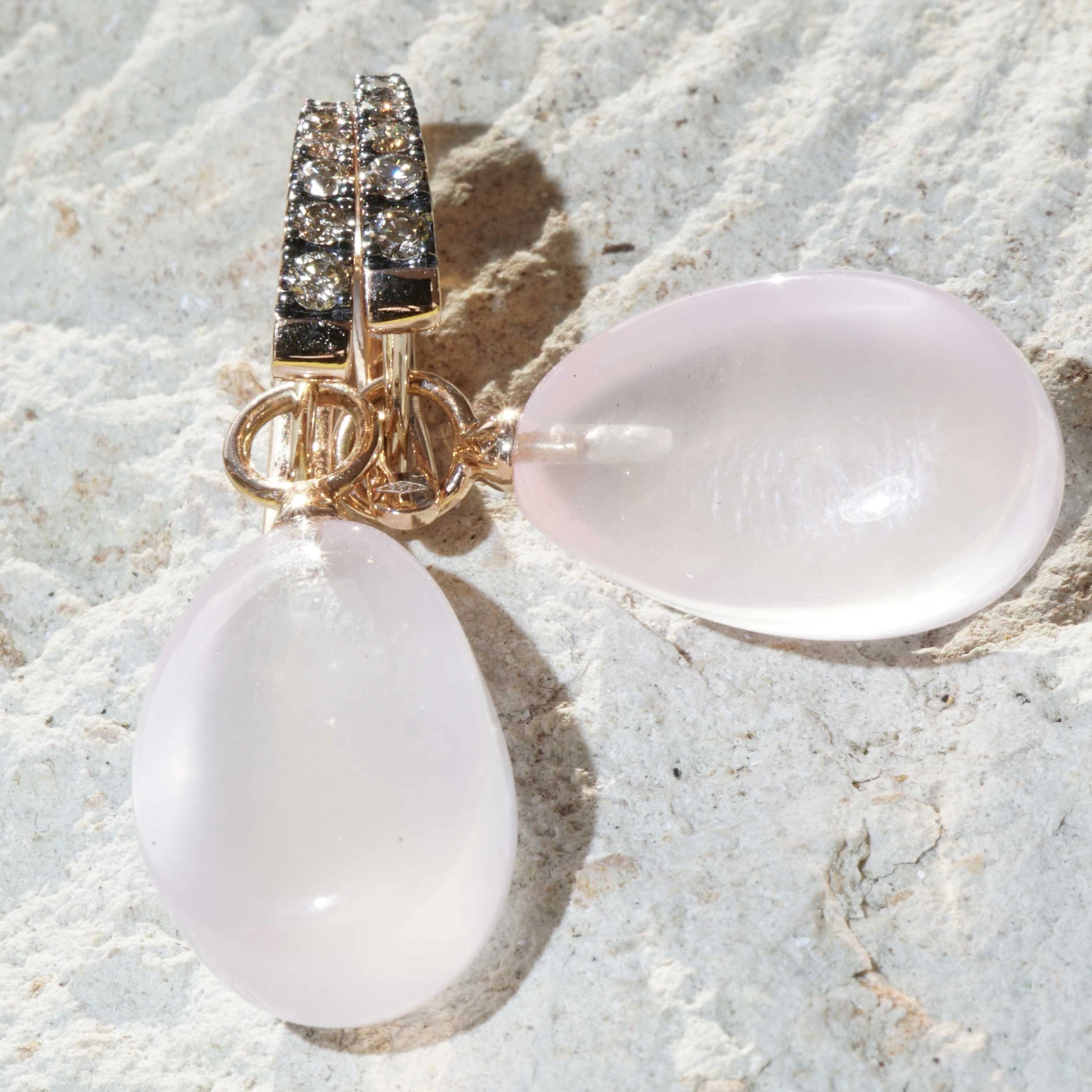 Rose Quartz Brilliant Earrings...easy going 18 kt Rosegold made in Italy