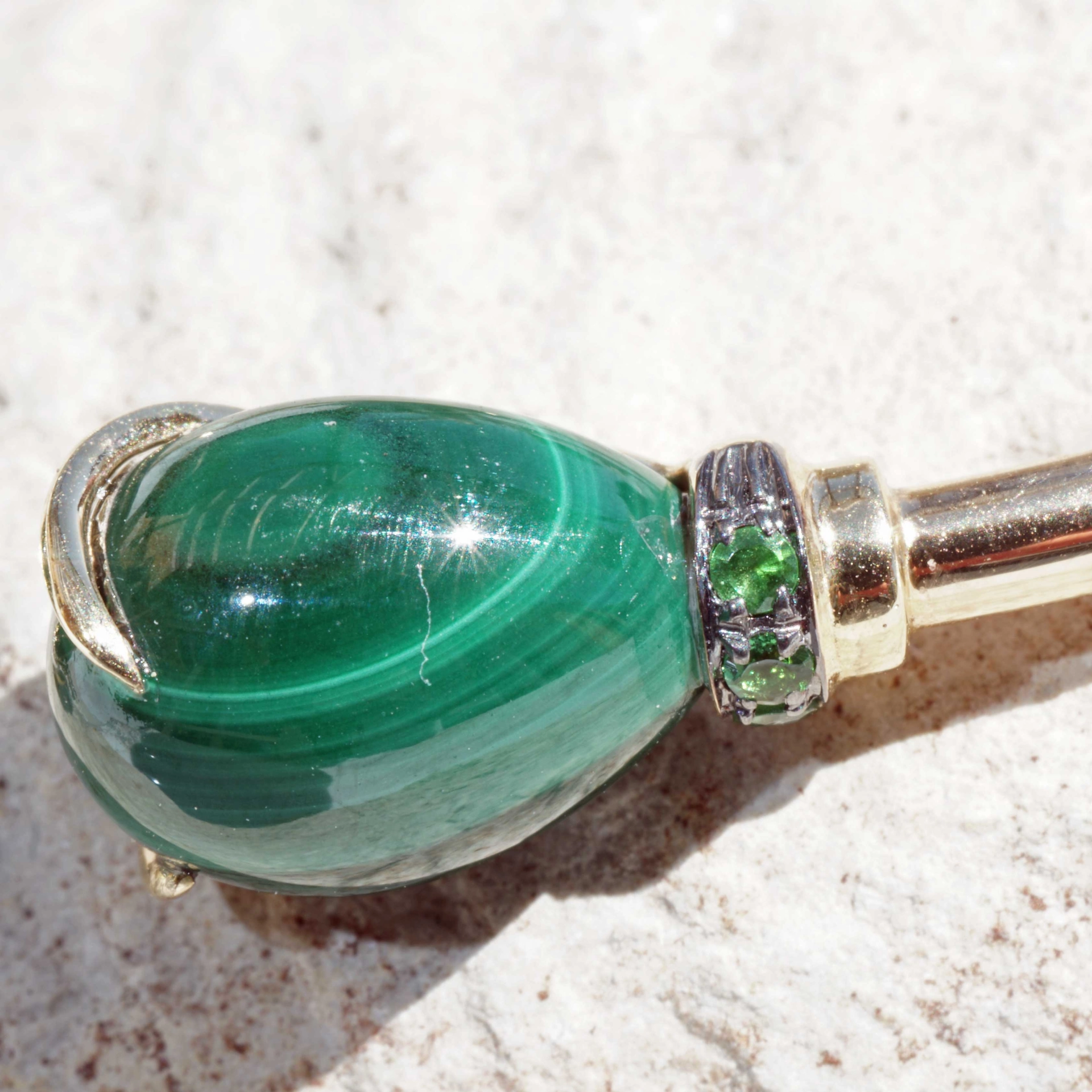 Malachite Tsavorithe Bracelet 18 kt Yellowgold 7 ct ...very nice and elegant!