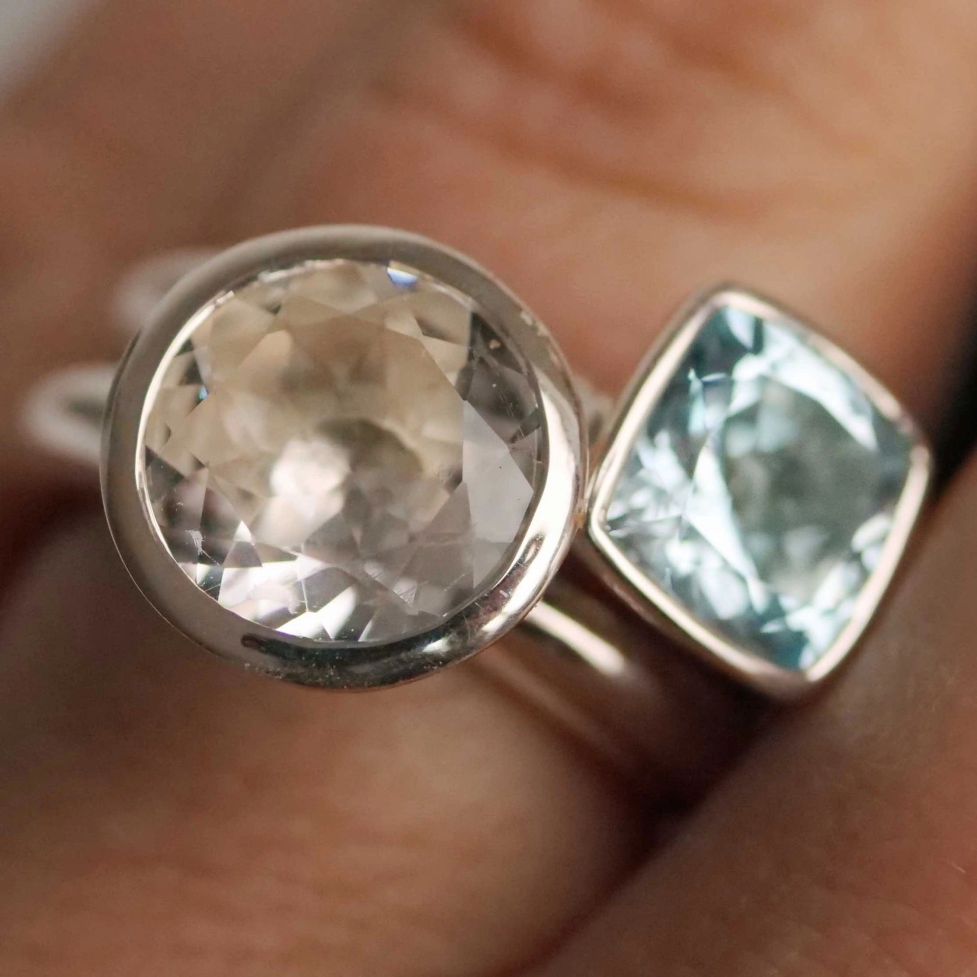 Chilango Ring Sparkling Stars 2 in solid 925 Silver with great Blue Topaz