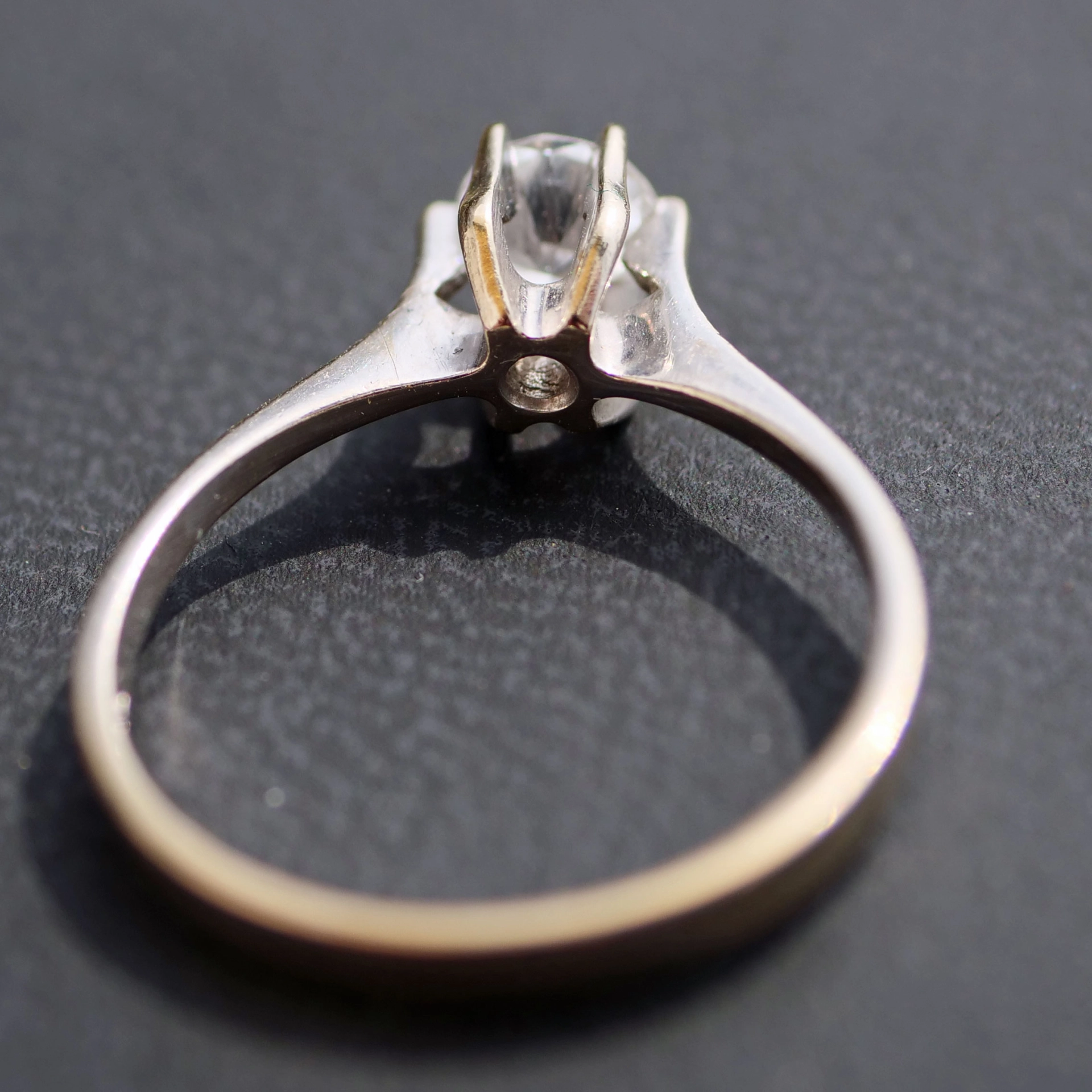 Brilliant Ring from a private Collection, very beautiful Brilliant