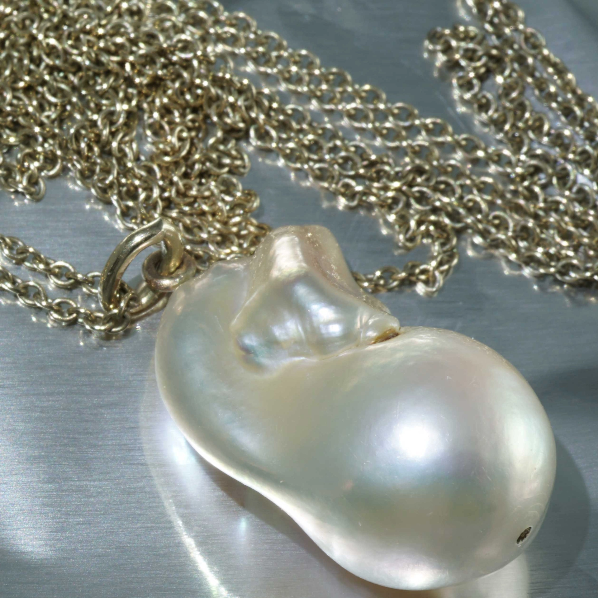 Baroque Biwa Pearl Necklace 14 kt Yellow Gold 101 cm Lenght...fall in Love