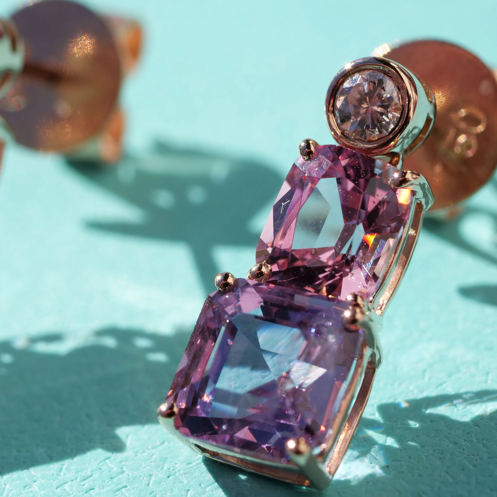Spinell Brillant Ohrstecker Burma AAA lila pink AIG Expertise grazil und fein in 750er Rosegold