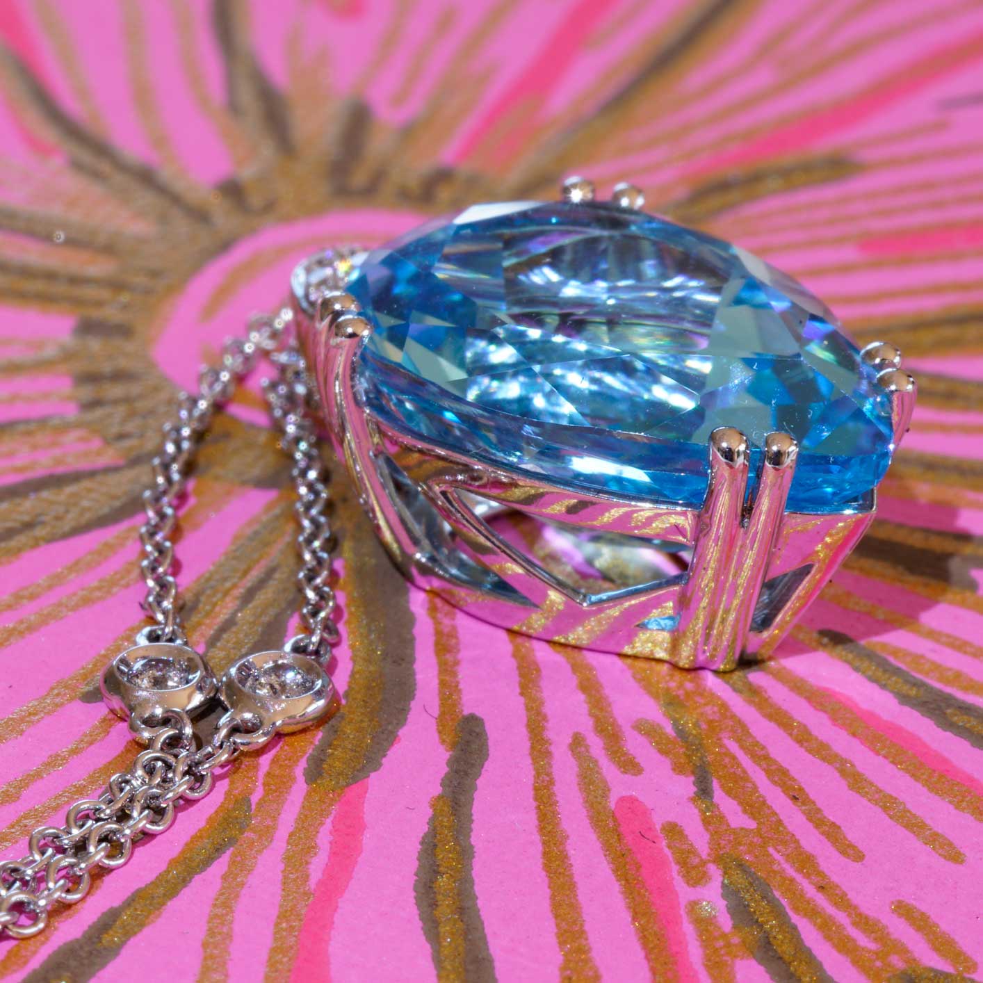 Blue Topaz Brilliant Pendant 750 White Gold 14 ct 0.11 ct Aqua Water Brilliance Teardrop Shape