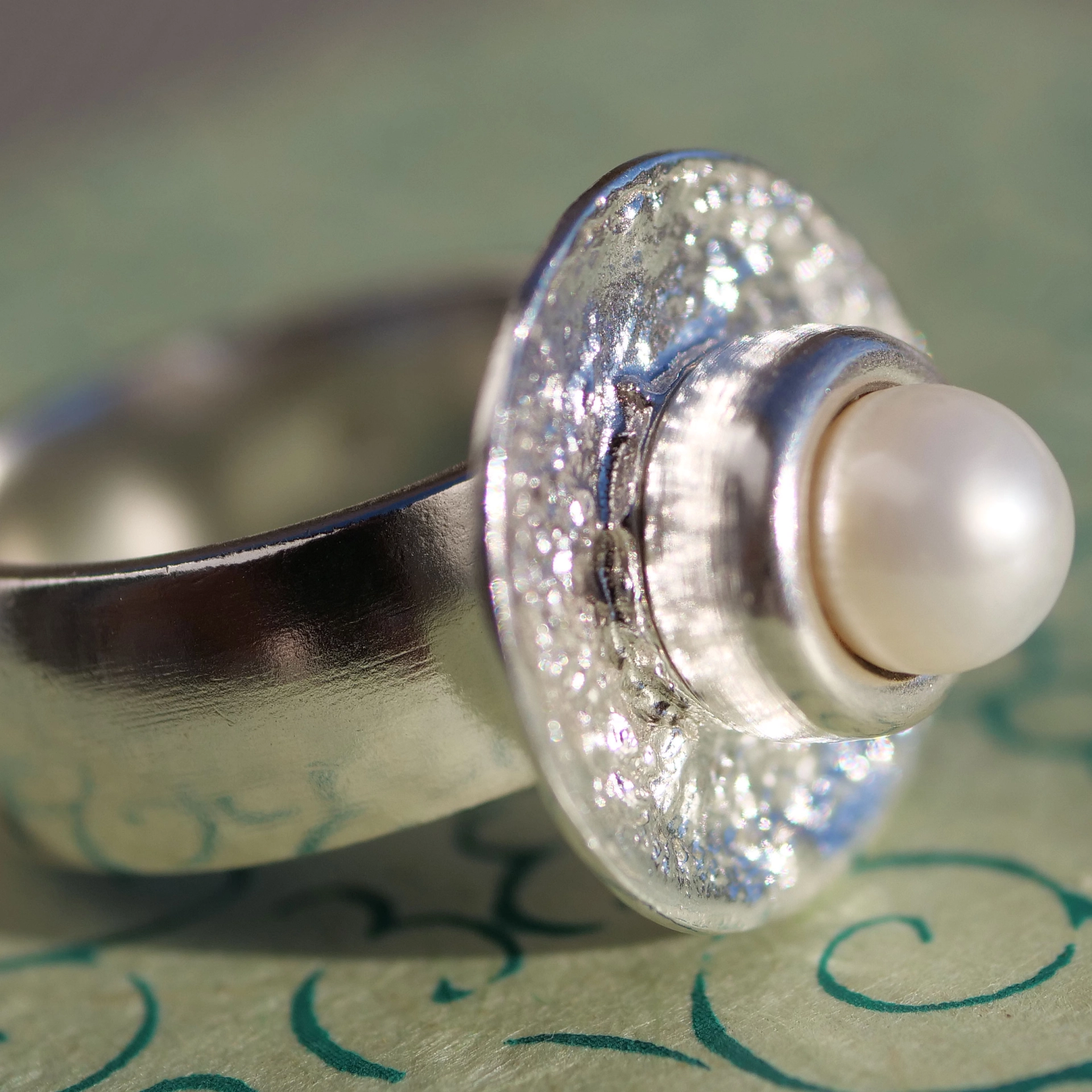 Pearl Ring..Goldsmith Handcraft...925 Silver...so solid