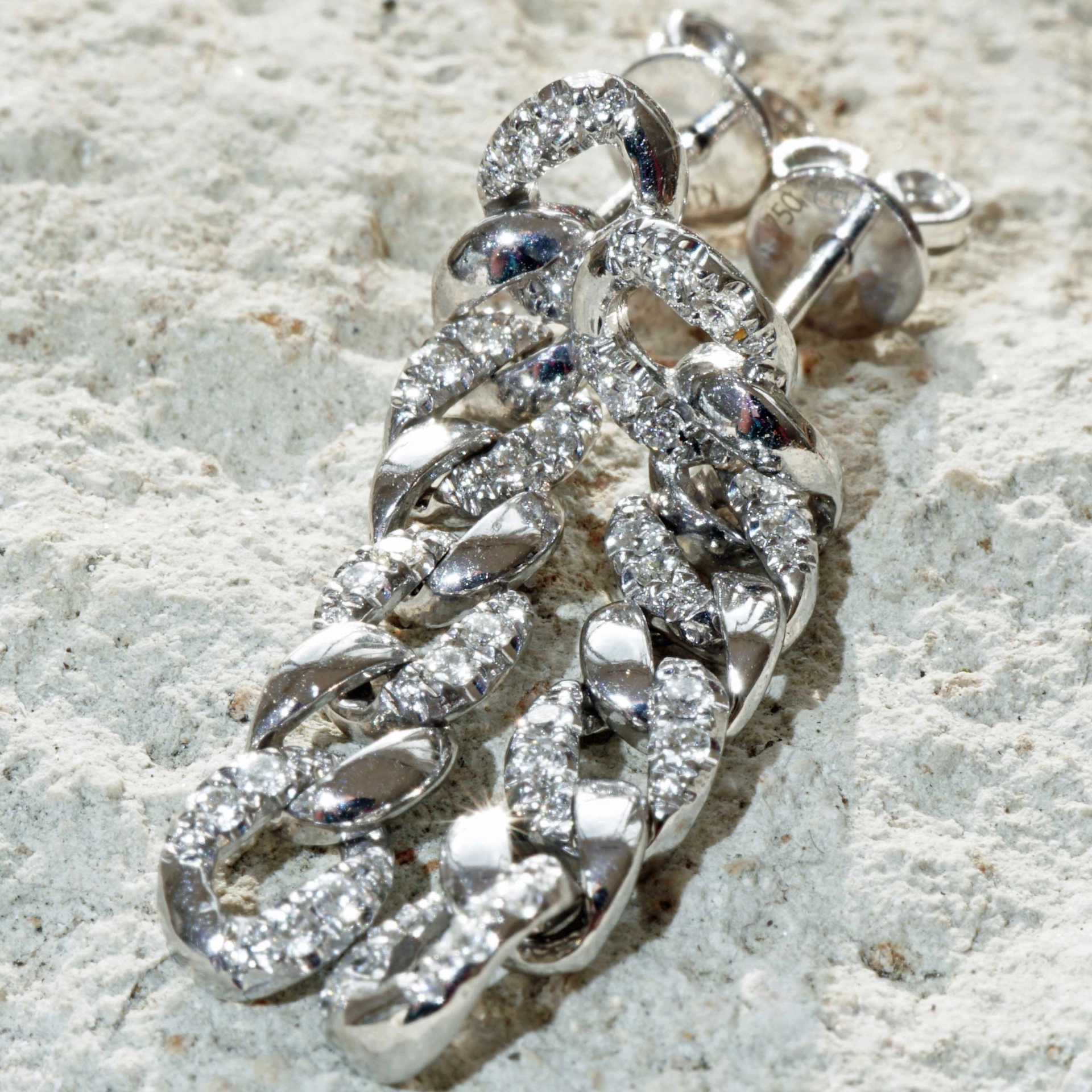 Brilliant Earrings with Studs Armor Links 0.26 ct 18 kt White Gold...fits great to Gold Jewellery
