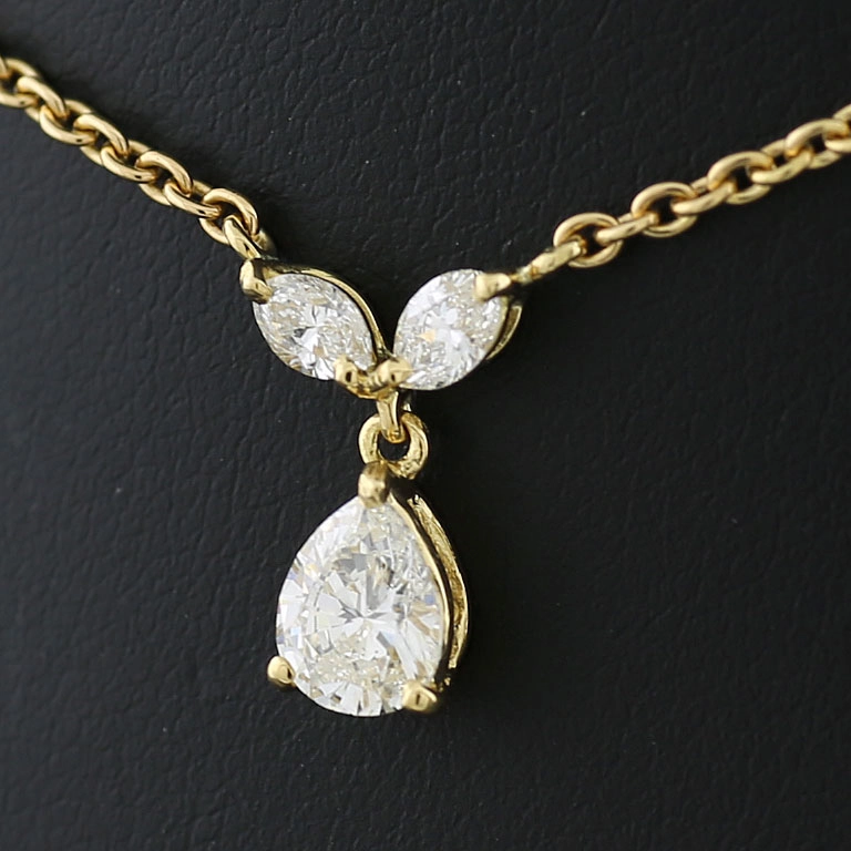DROP STAR Collier 750er-Gold 0.77 ct Brillanten 4,5 gramm TW-W/VS