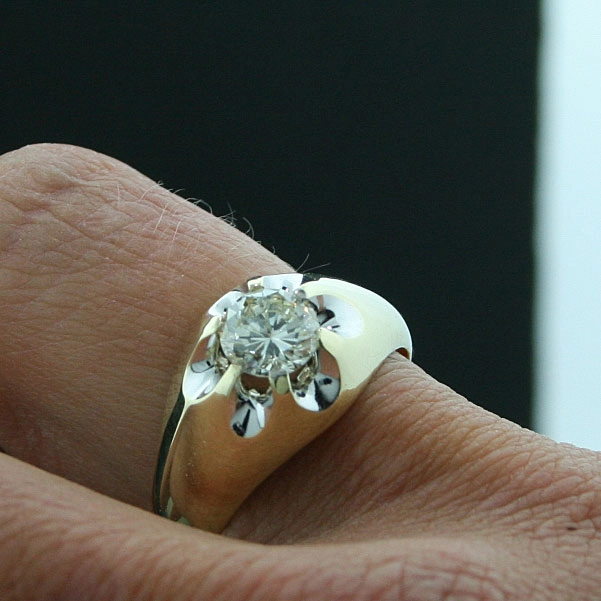 Brillant-Ring, 585er-Gold, 0.90 ct, Cape / LUPENREIN