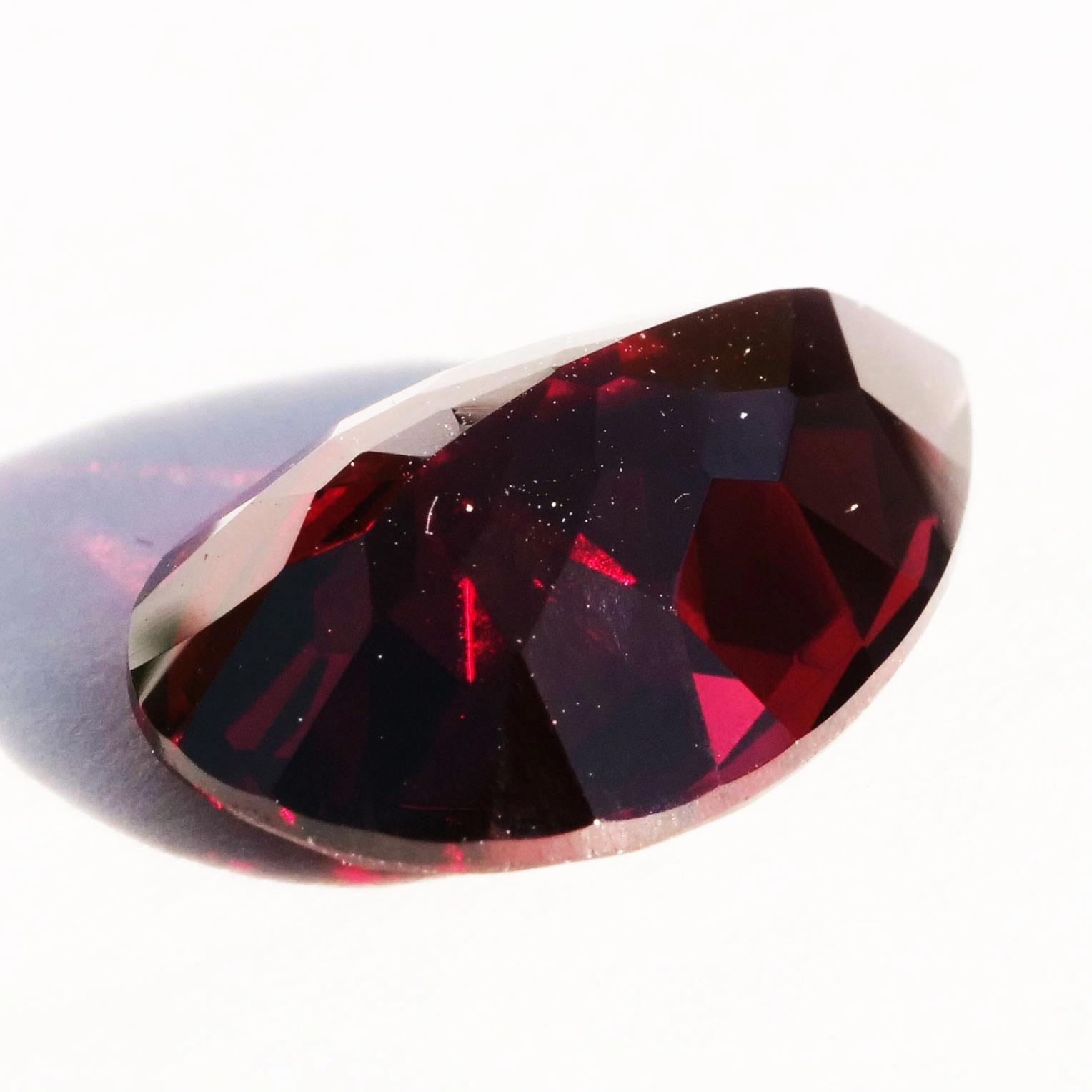 Rhodolite 8 ct Drop..a lot of Gem for small Money Budget
