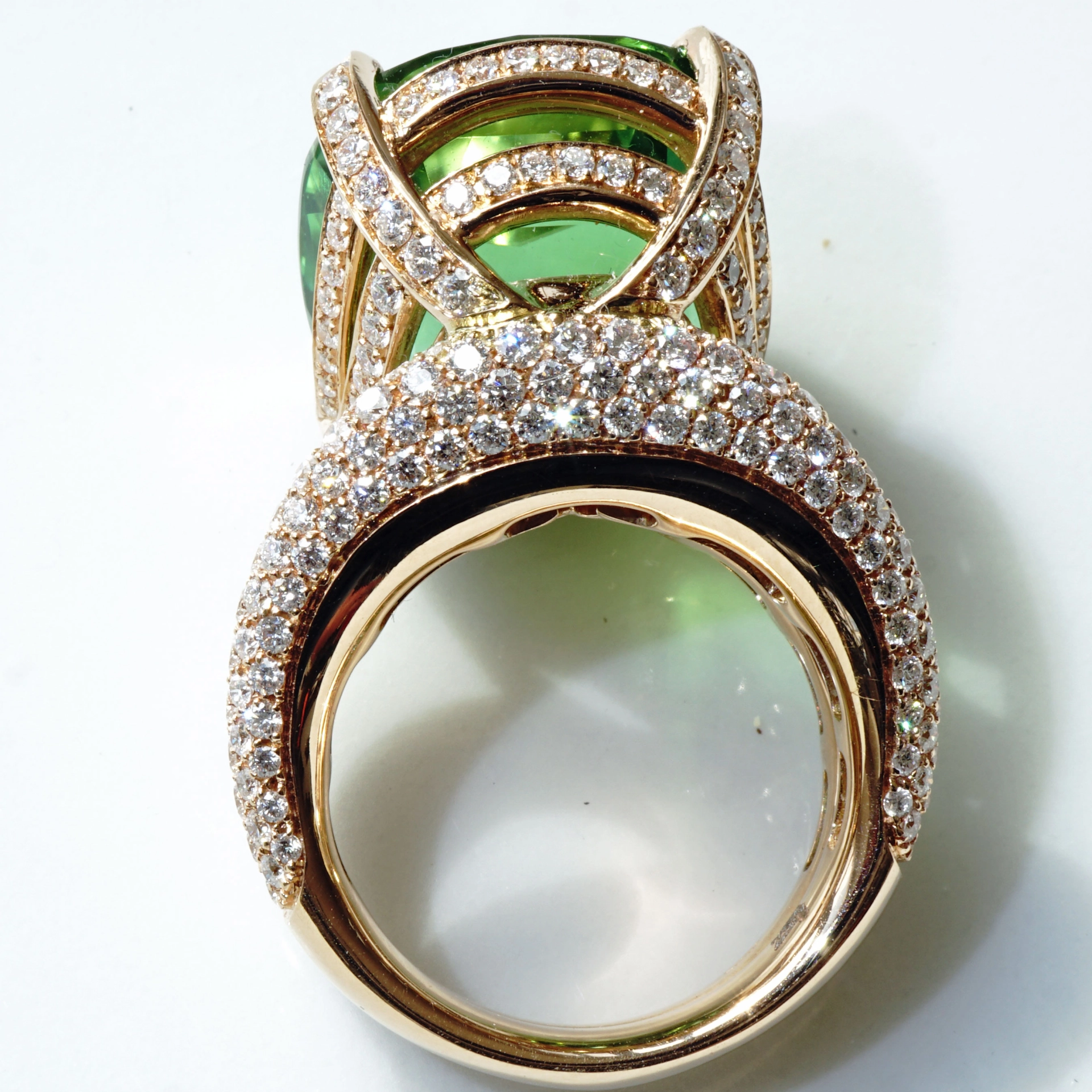 Tourmaline Diamond Ring 18kt Rosegold investment gem 25.15 ct Afghanistan green-bluish loupe clean AAA+ 16 x 16 x 14 mm