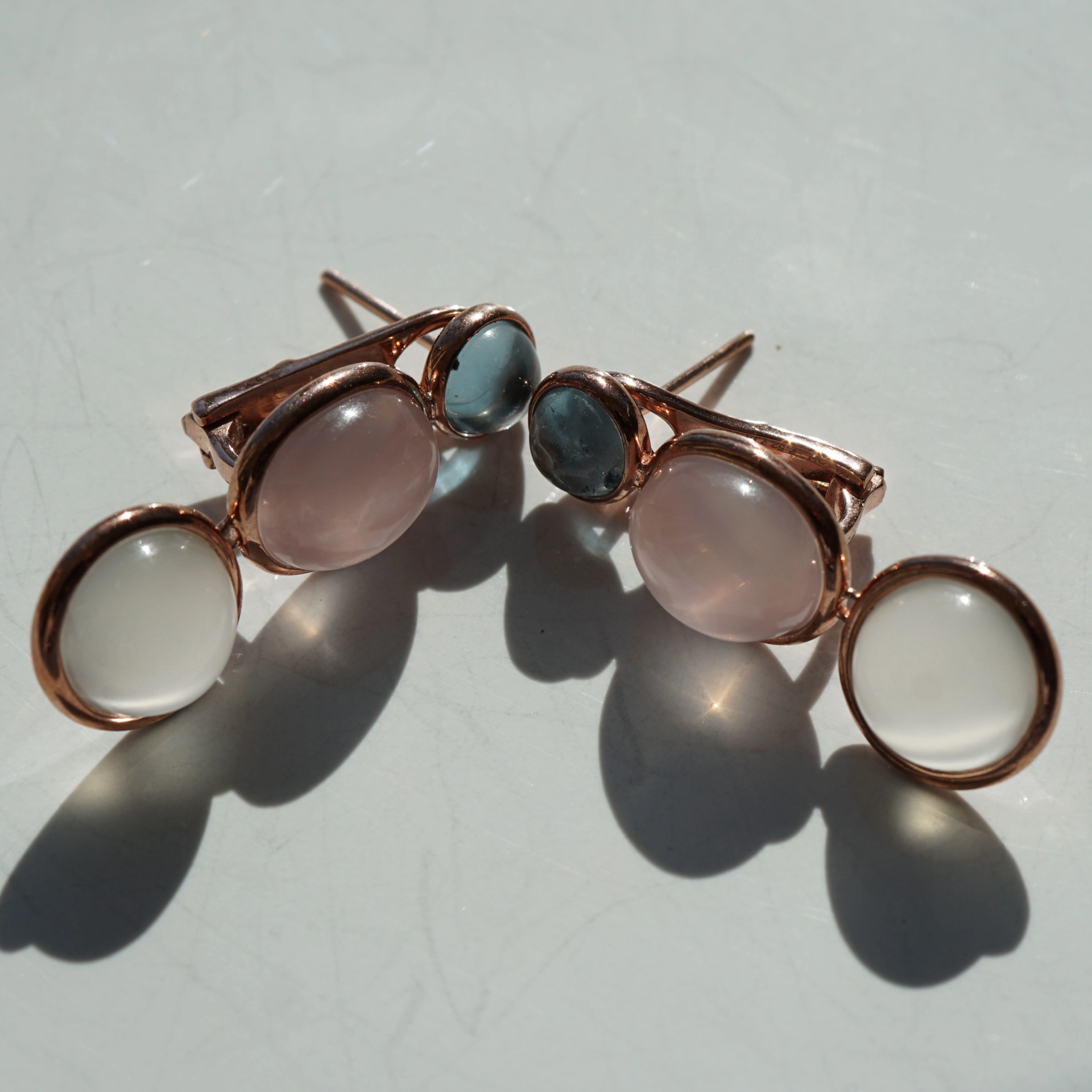 Ohrhänger in 750er Rosegold Mondstein Rosenquarz Aquamarin Fashionfarben