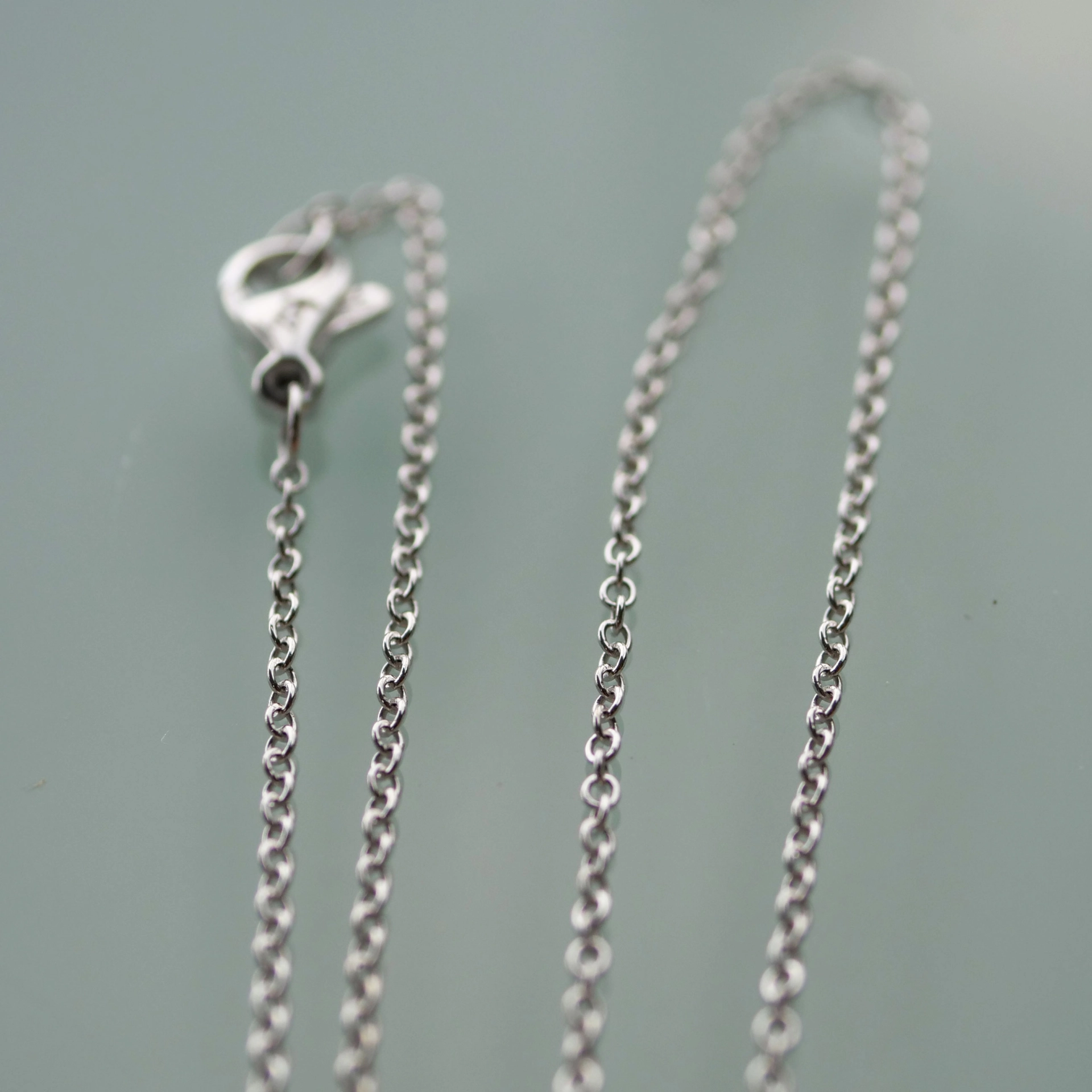 Chain with 1,4 mm diameter, lenght approx. 45,5 cm, made in Italy and hallmarked with Schmuckzicke Logo for best quality