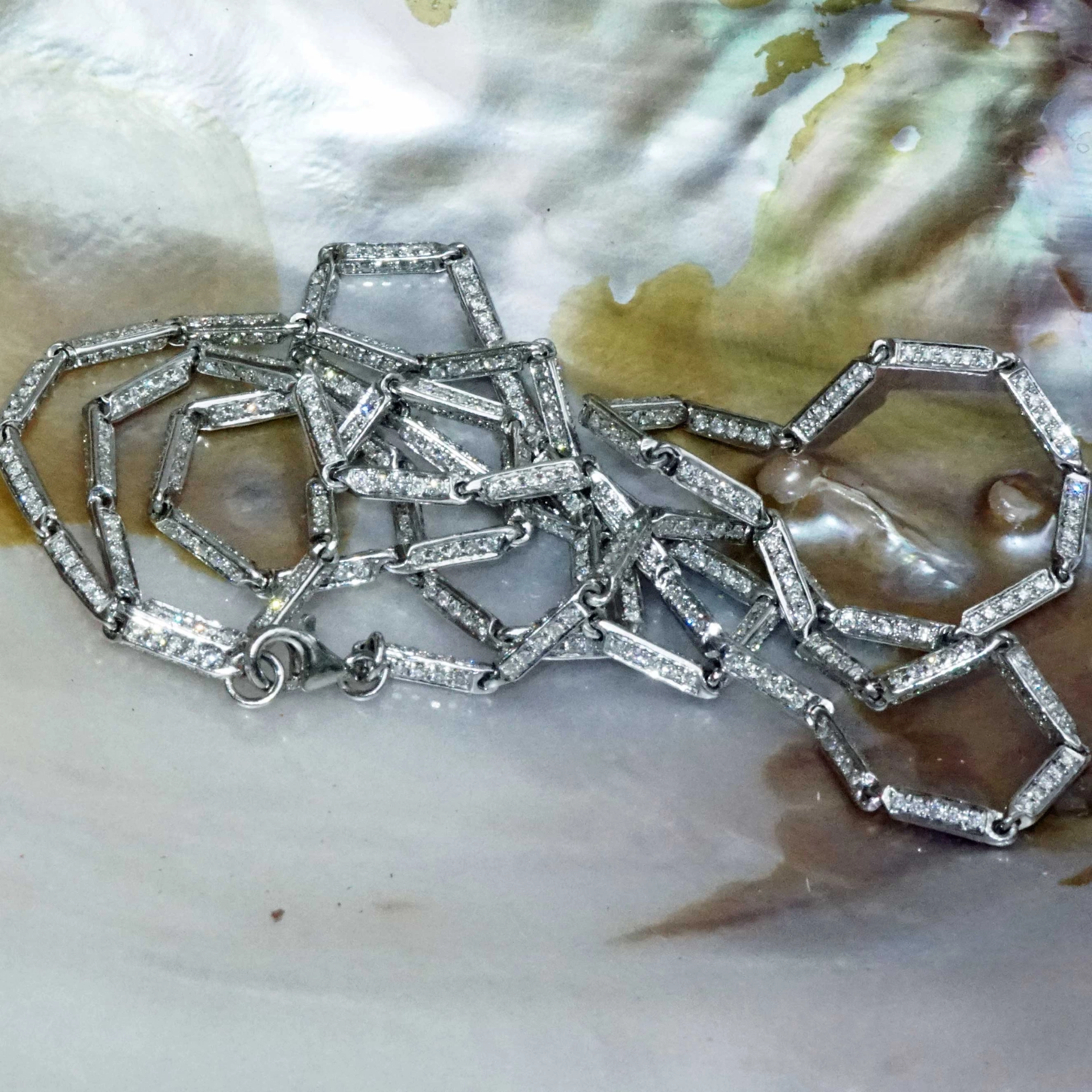Brilliant Necklace 6.65 ct made with 1050 Diamonds 18 kt White Gold..Opera Lenght with 70 cm