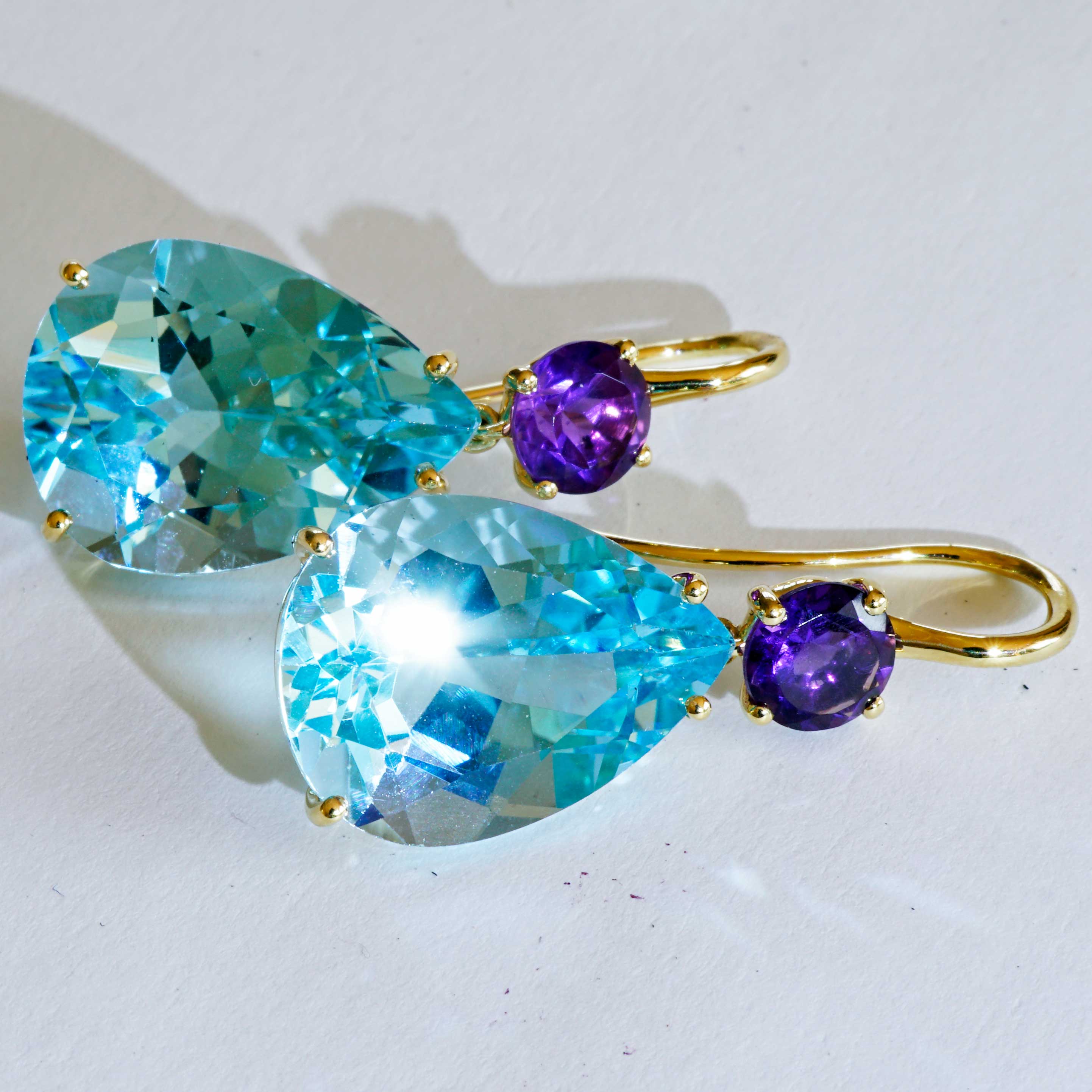 Bluetopaz Amethyst Earrings of high quality made in a traditional Italian goldsmith in Valenza, modern Design