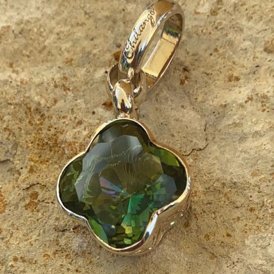 Chilango Anhänger intensiv Green Amethyst Flower Diamond Cut 925er Silber