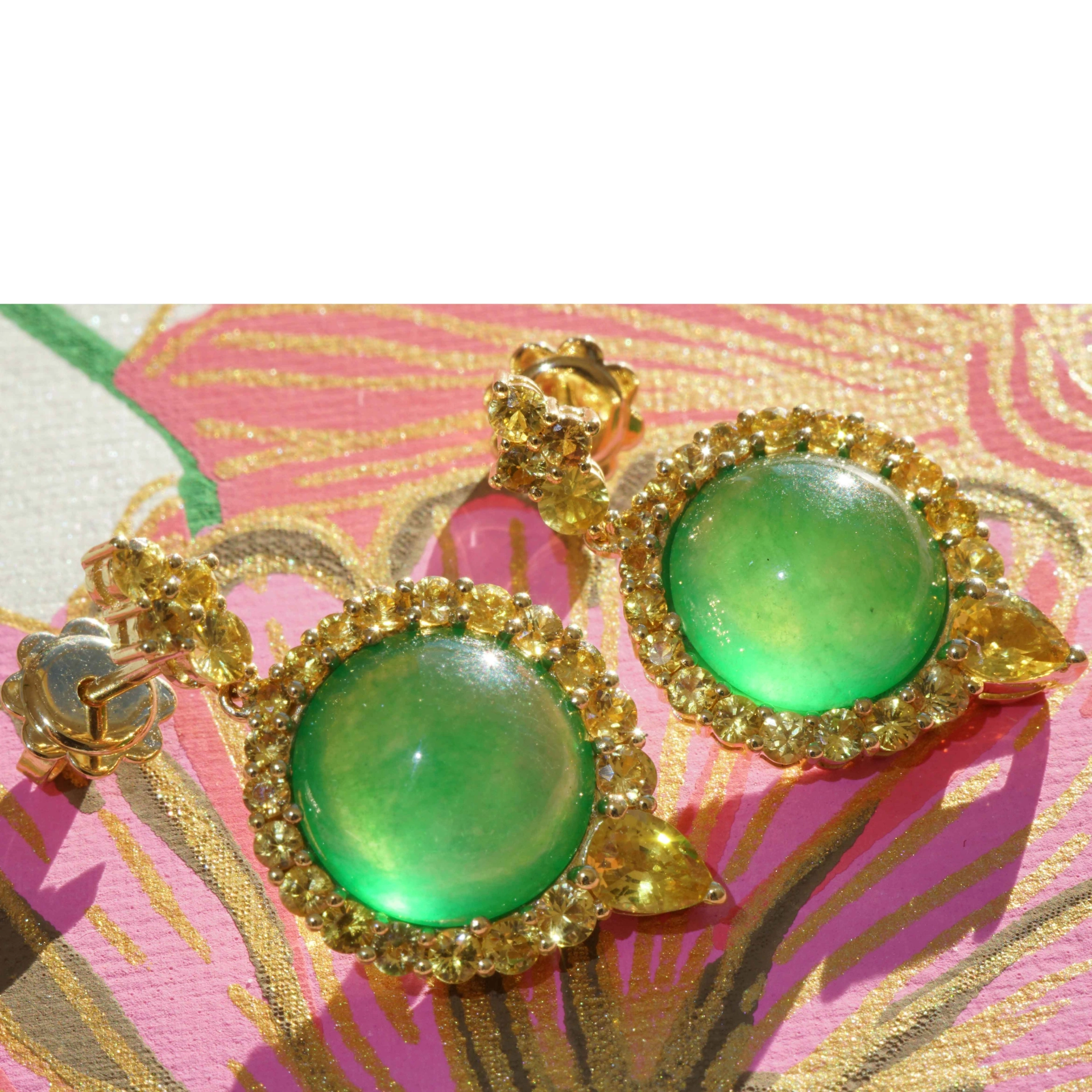 Imperial emeraldgreen Burma Jade Saphire Earrings 18 kt Rosegold...magical Radiance