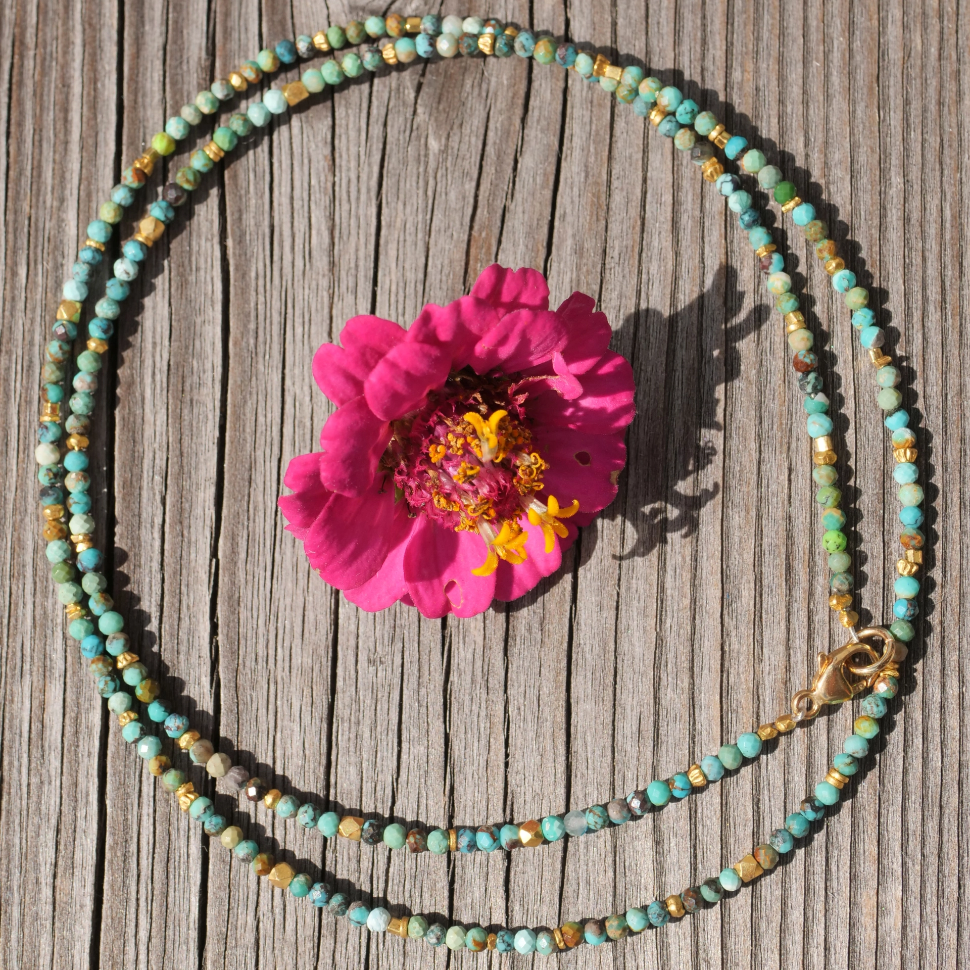 Turqouise Necklace with handmade Balls in 900er Finegold ...so pretty