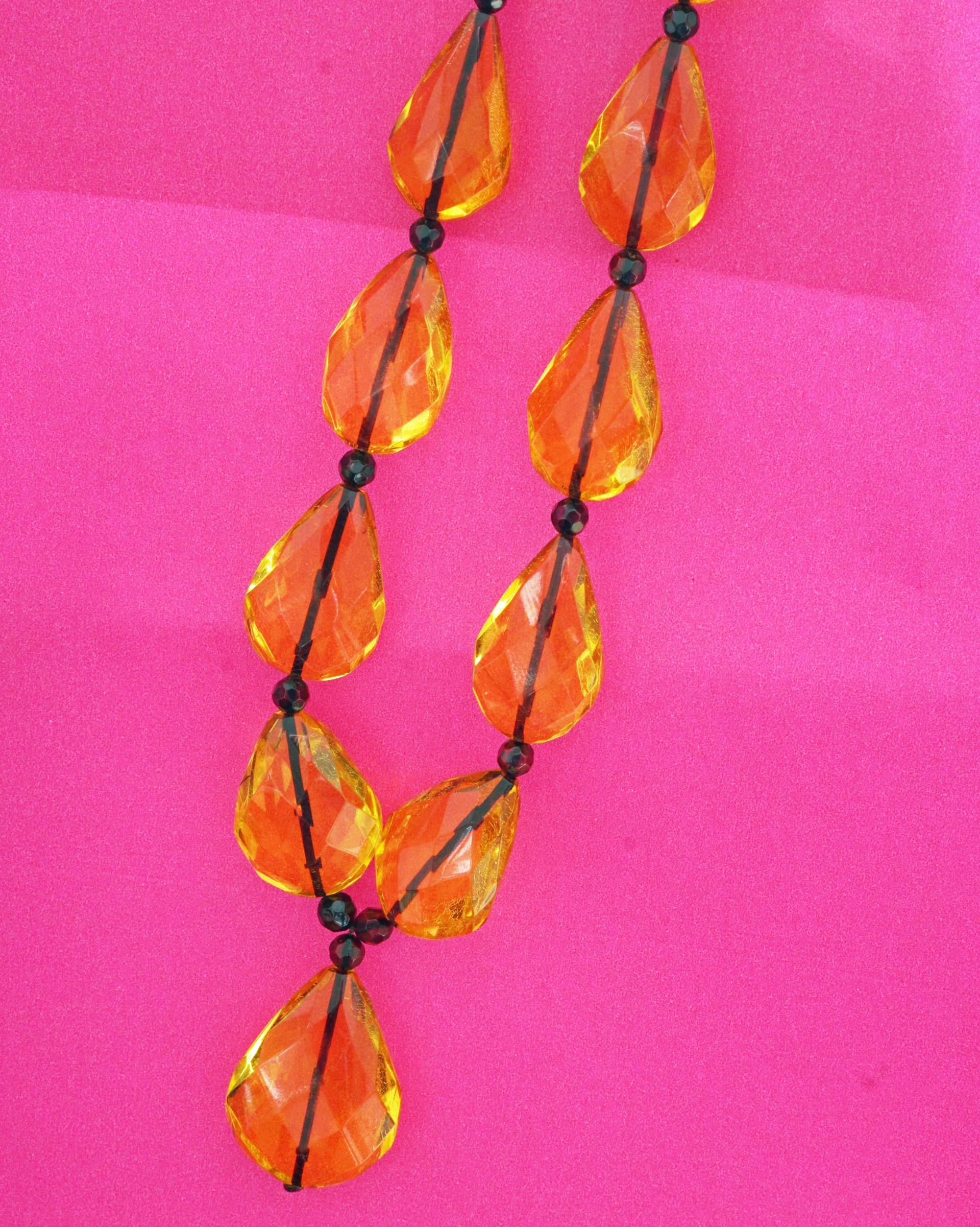 Amber Necklace with big Drops...Y-Style.....very pretty