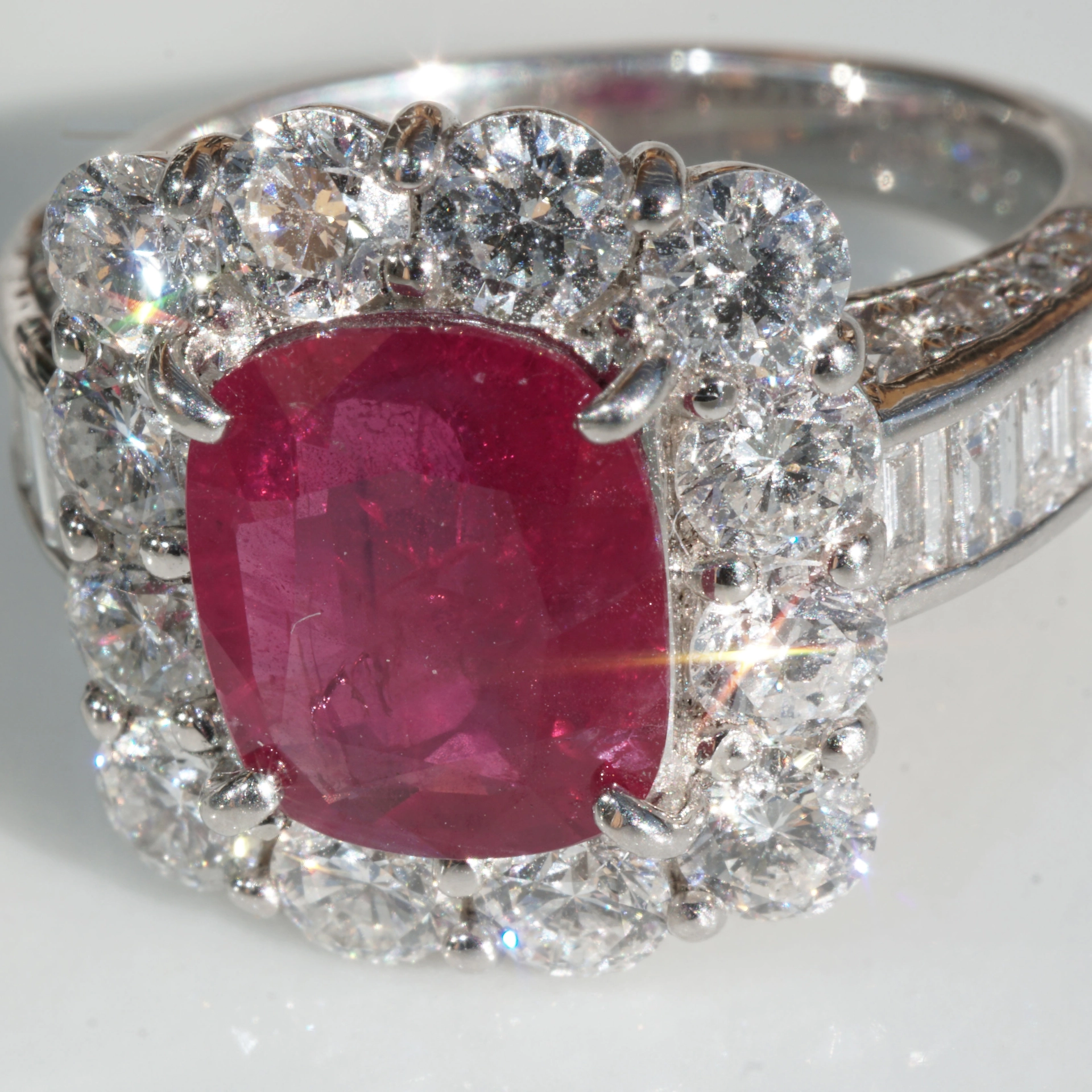 Unheated Burma Ruby Brilliant Ring 2.60 ct 2.38 ct Myanmar 950 platinum GRS certificate