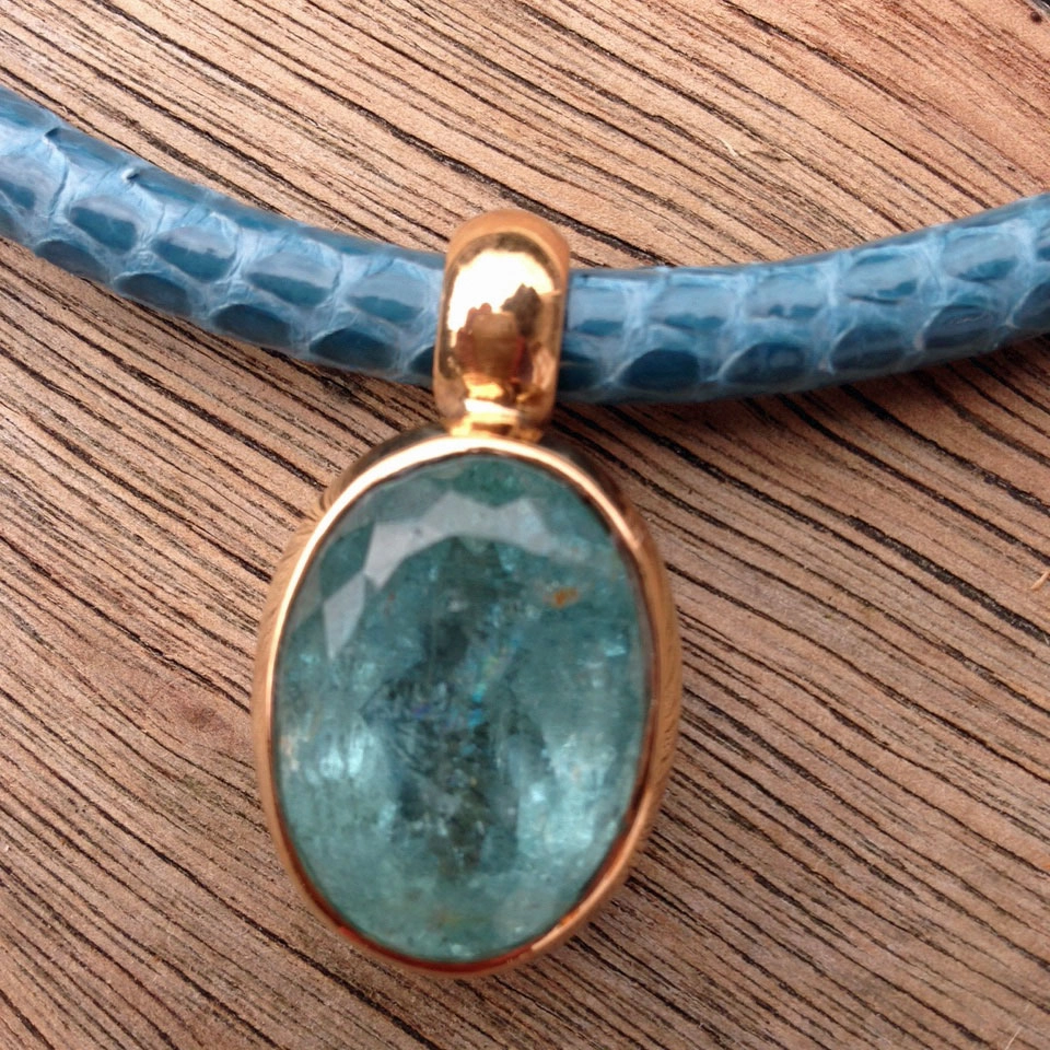 Aquamarin-Anhänger, Silber/rosevergoldet, Handarbeit