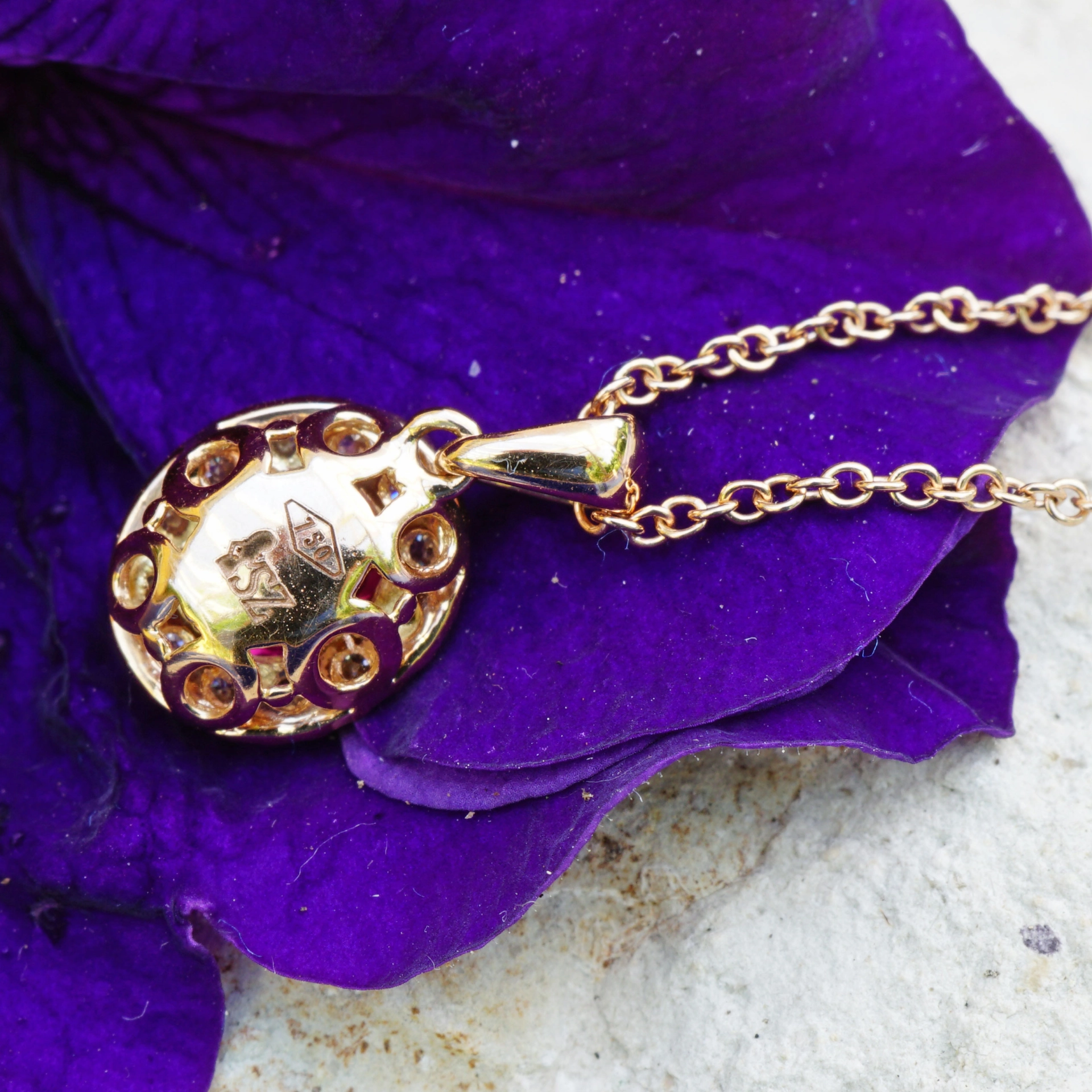 Ruby Diamond Pendant with Chain 18 kt Rose Gold.....the sweetest forever