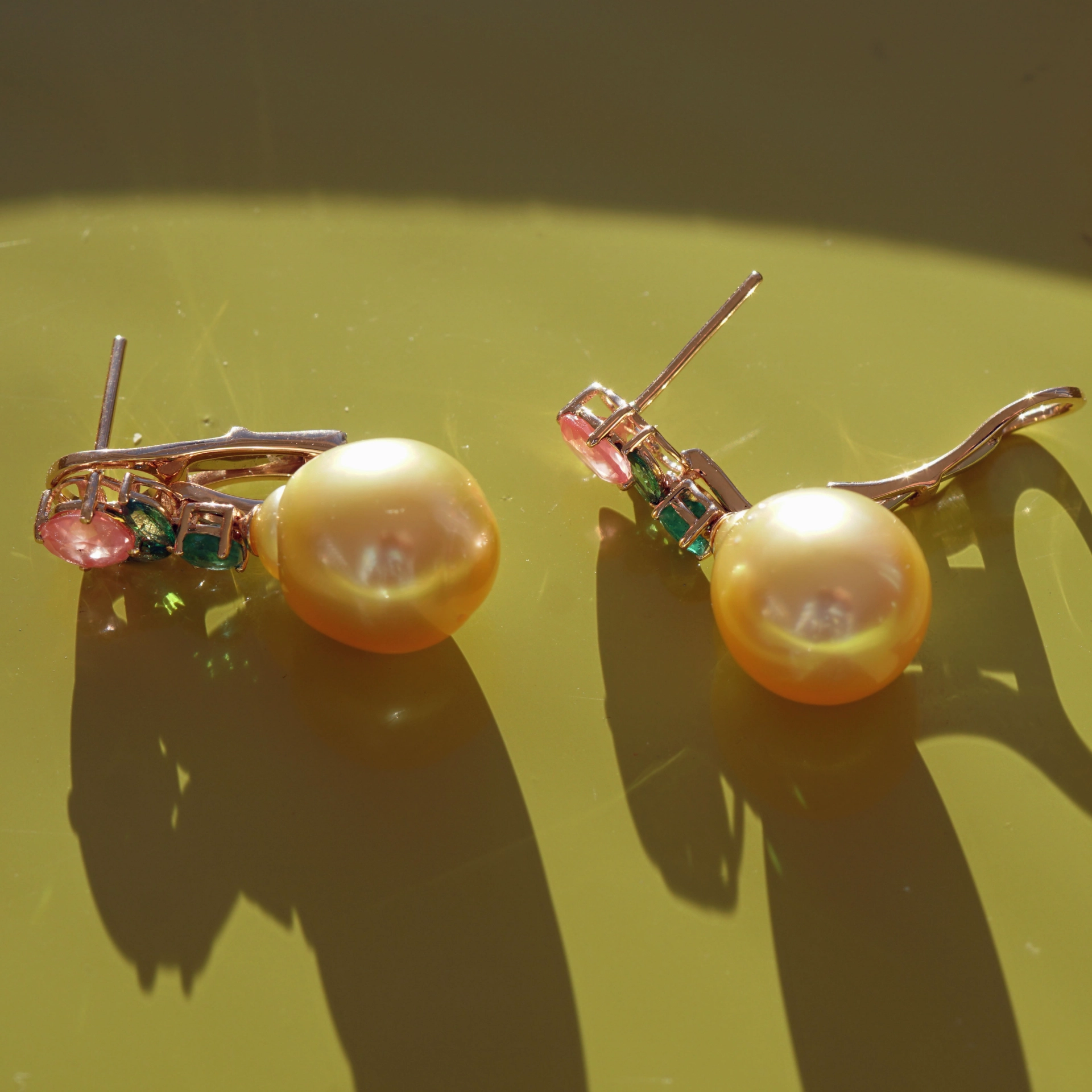Rhodochrosit Smaragd Demantoid FEEN Ohrhänger mit goldenen Südsee Zuchtperlen 750er Rosegold
