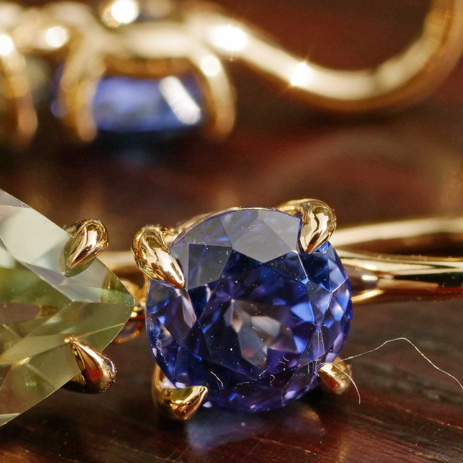 Bluetopaz Amethyst Earrings of high quality made in a traditional Italian goldsmith in Valenza, modern Design