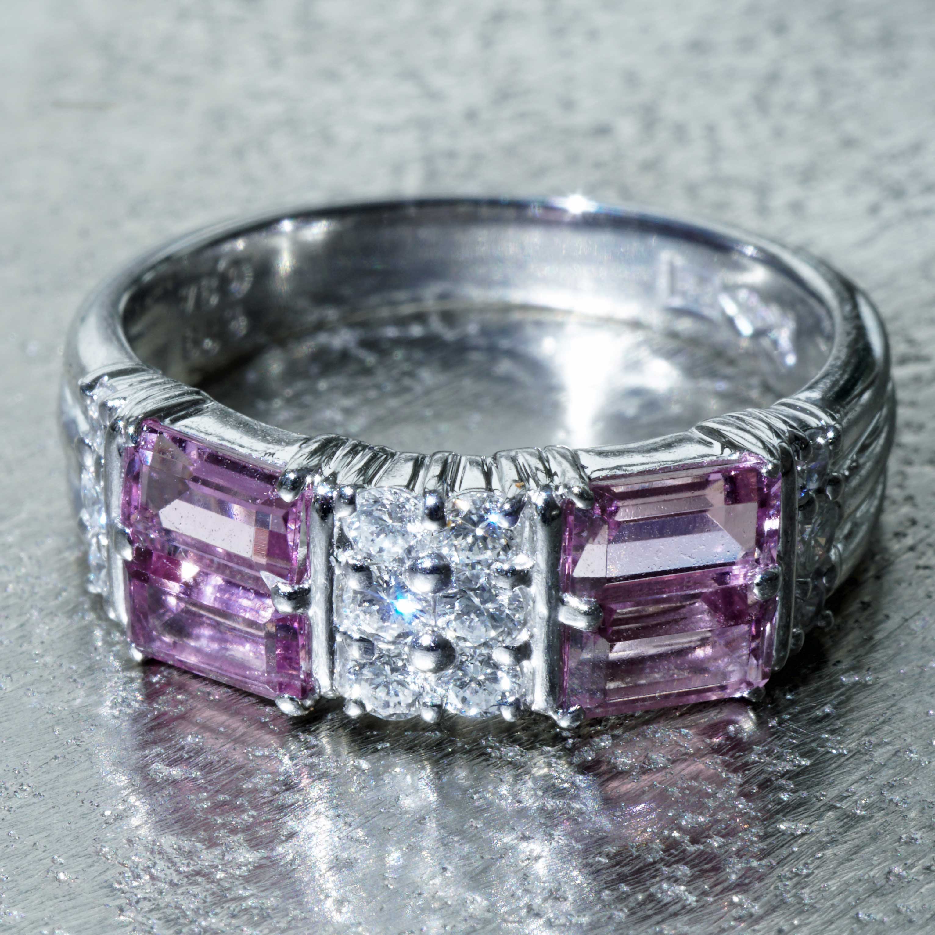 Pink Tourmaline Brilliant Ring 900 Platinum 1.18 ct 0.34 ct fancy Shape with geometric Structure