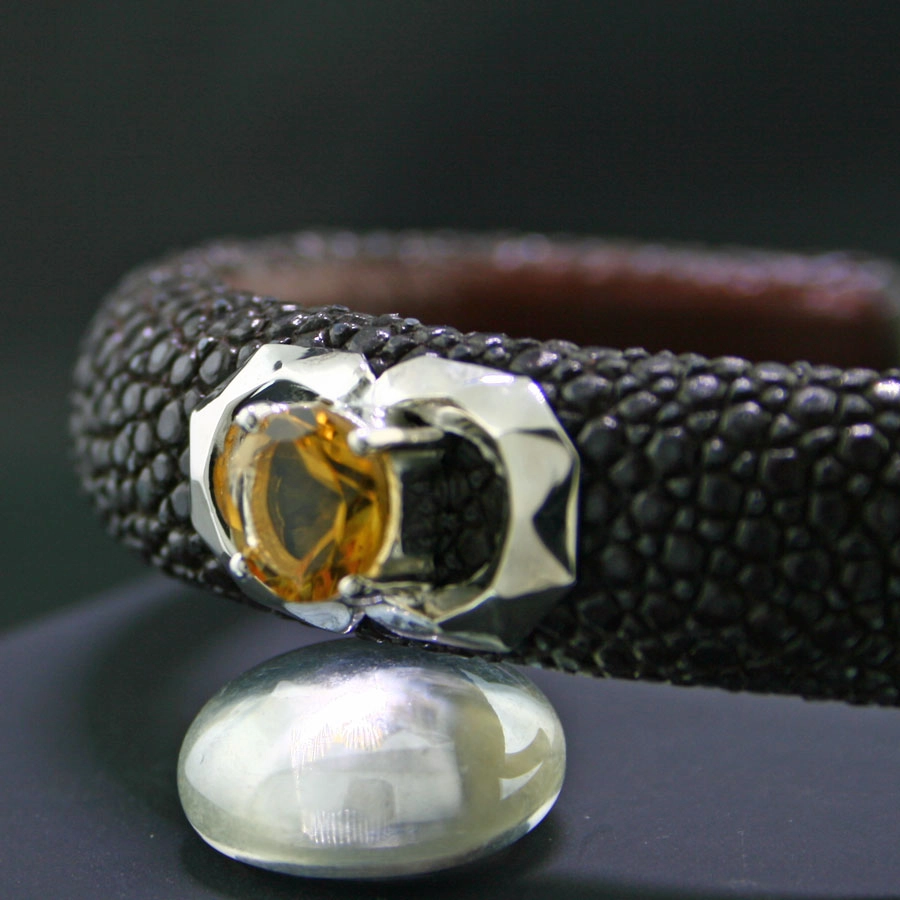 Citrin-Rochenleder-Armreif, 925/-Silber