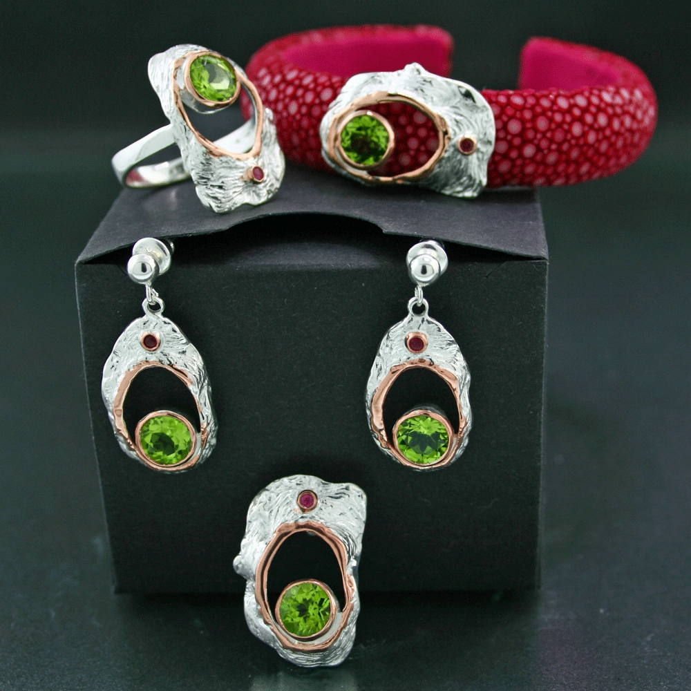 Peridot-rosa Saphir-Rochenleder-Armreif, 925/-Silber