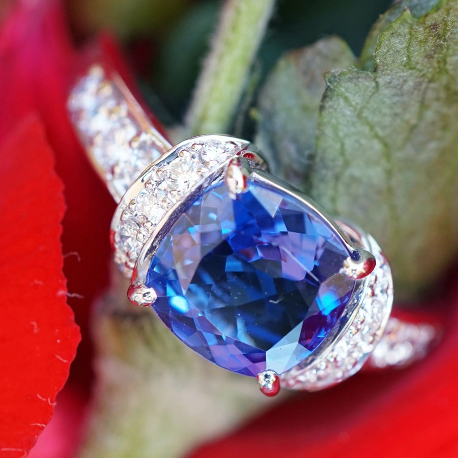 Tansanit Brillant Ring 900er Platin